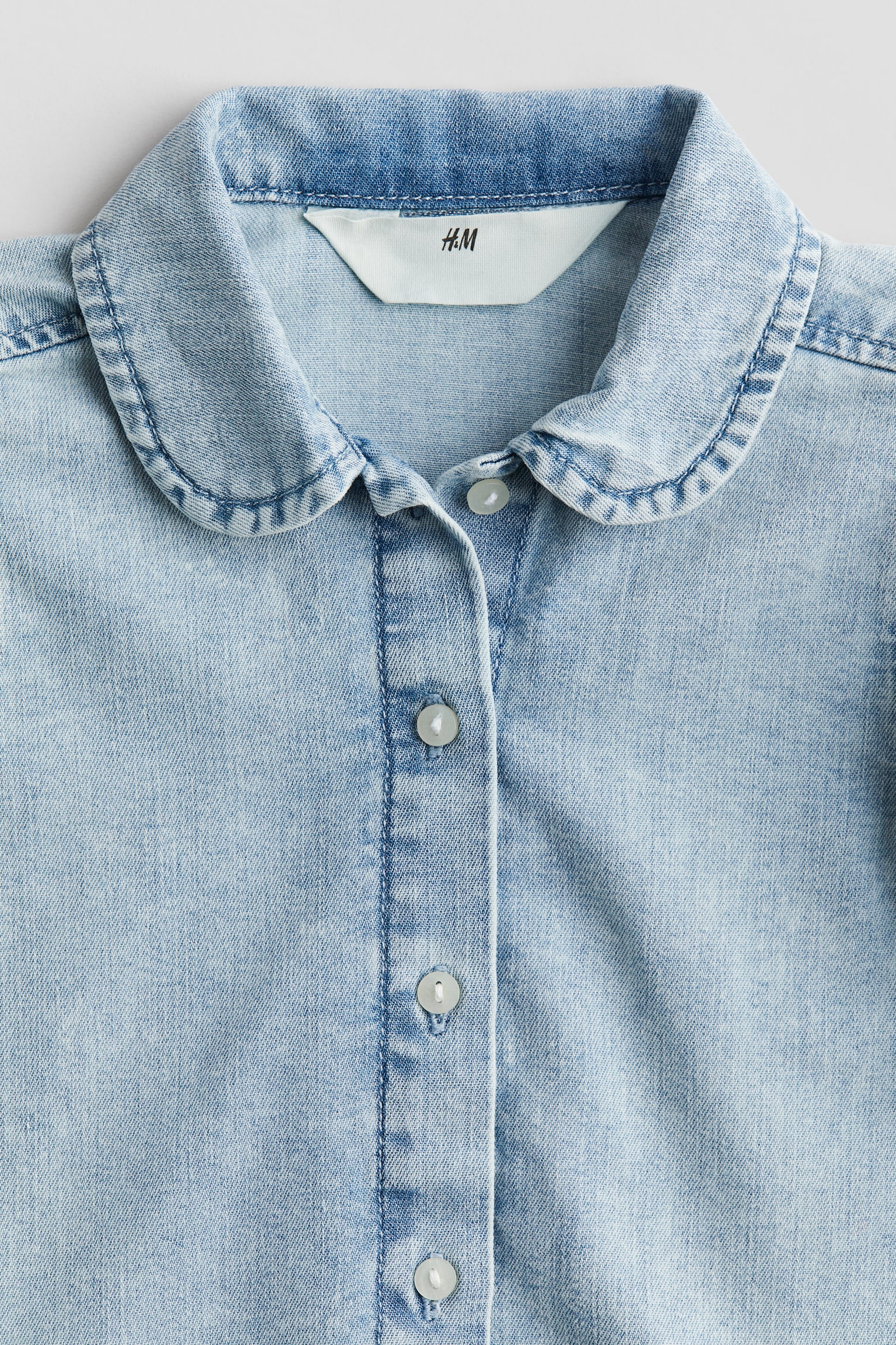 Puff-sleeved denim blouse - Light denim blue - 6