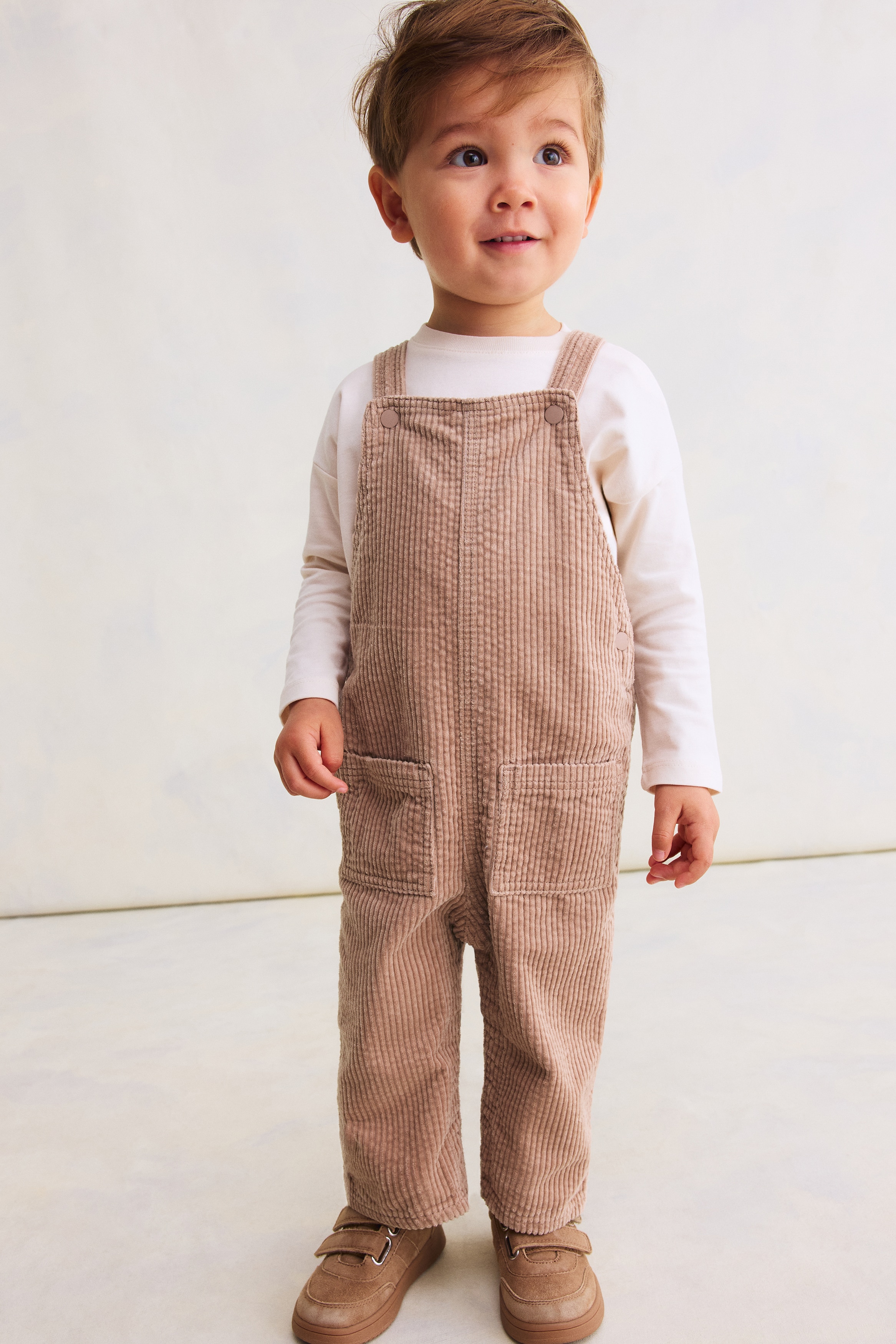 H & M - コーデュロイサロペット - ベージュ