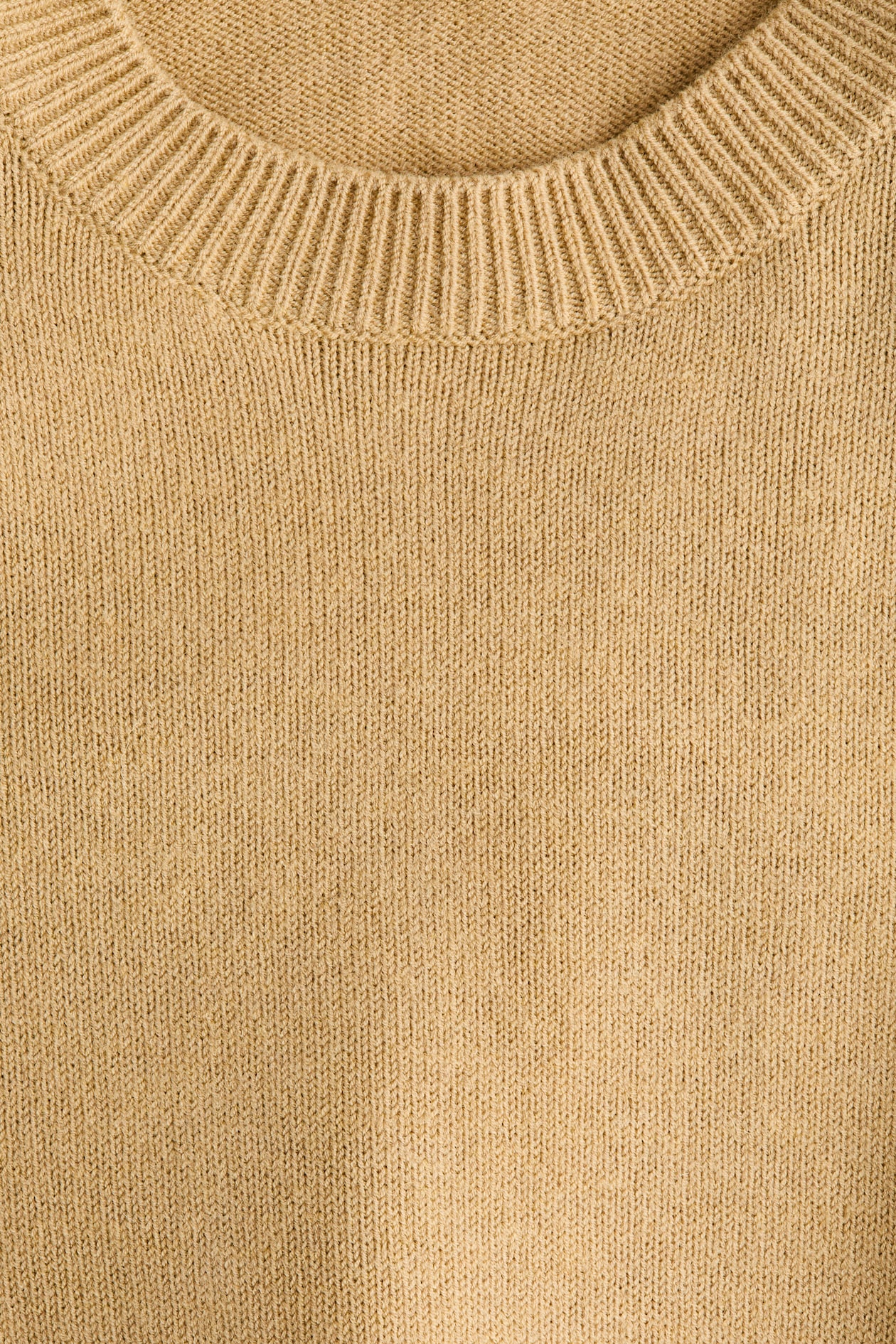 Shoulder-Pad Sweater - image 4