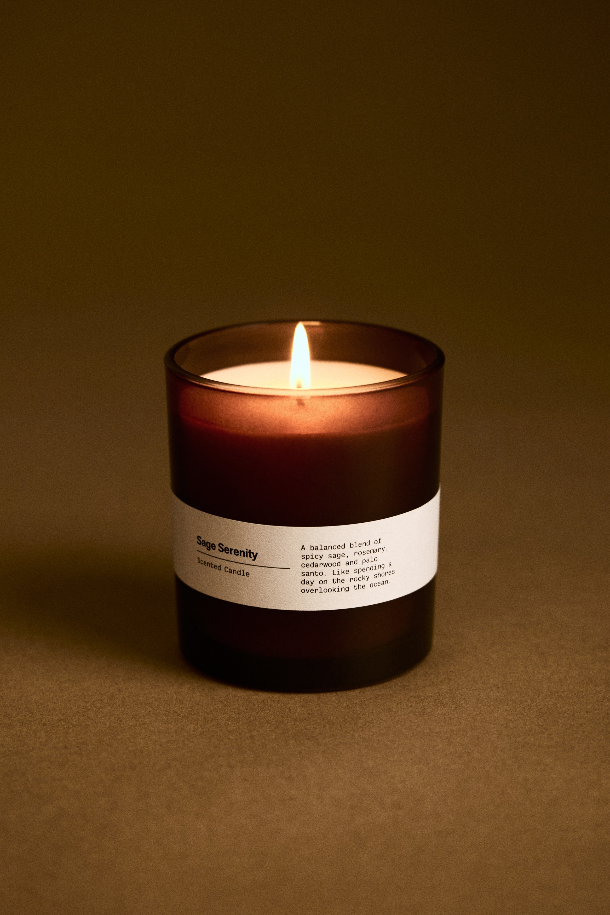 Scented Candle with Wooden Lid - Sage Serenity/Vintage Woods/Crisp Cotton/Sublime Patchouli