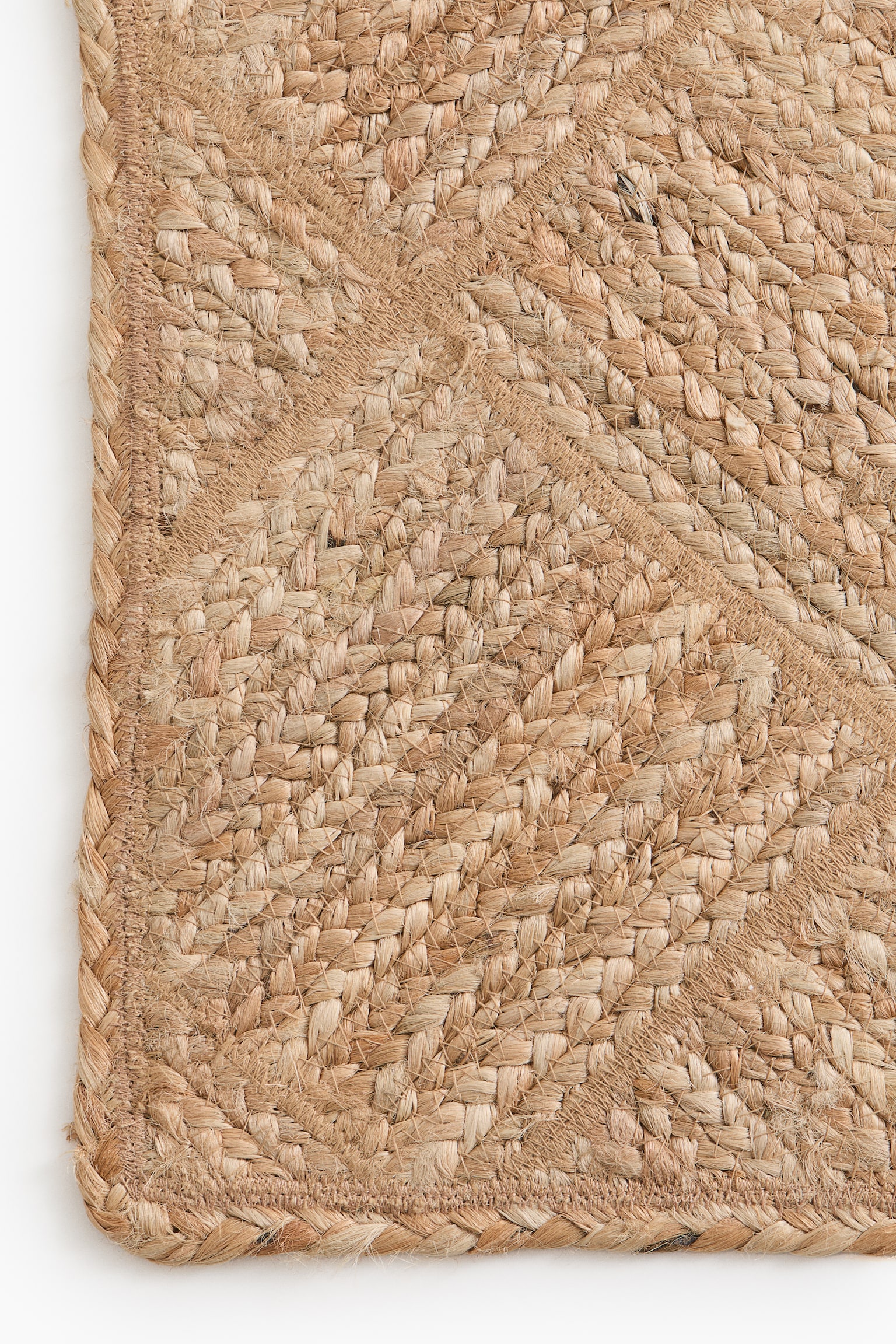 Braided jute rug - 2