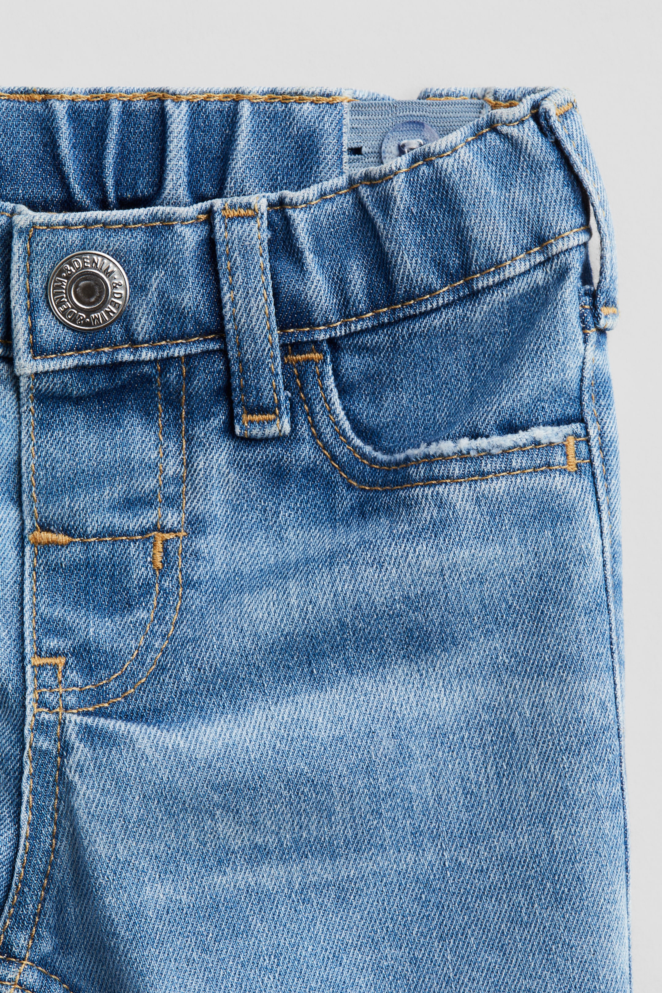 Heart-pocket Jeans