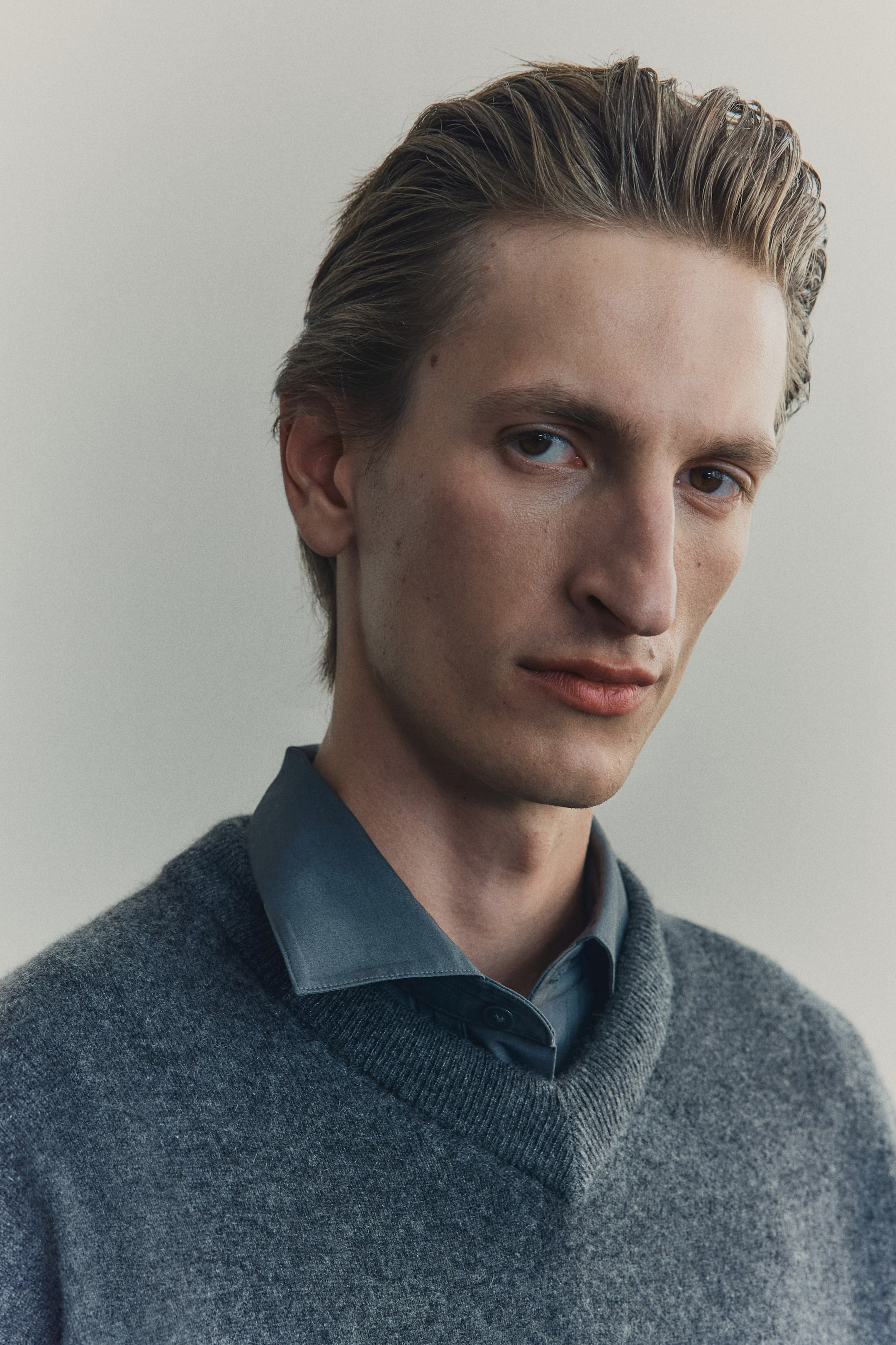 Prikaži veću sliku: Džemper od kašmira Loose Fit - Tamnosivi lapor - Men | H&M RS 2