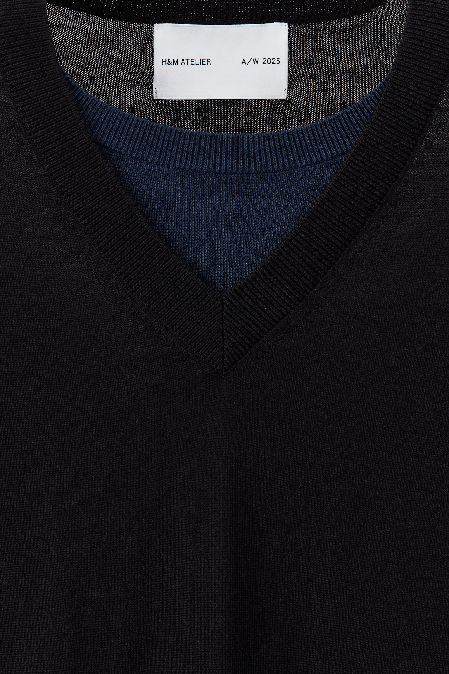 Wełniany sweter Regular Fit - Czarny - 5