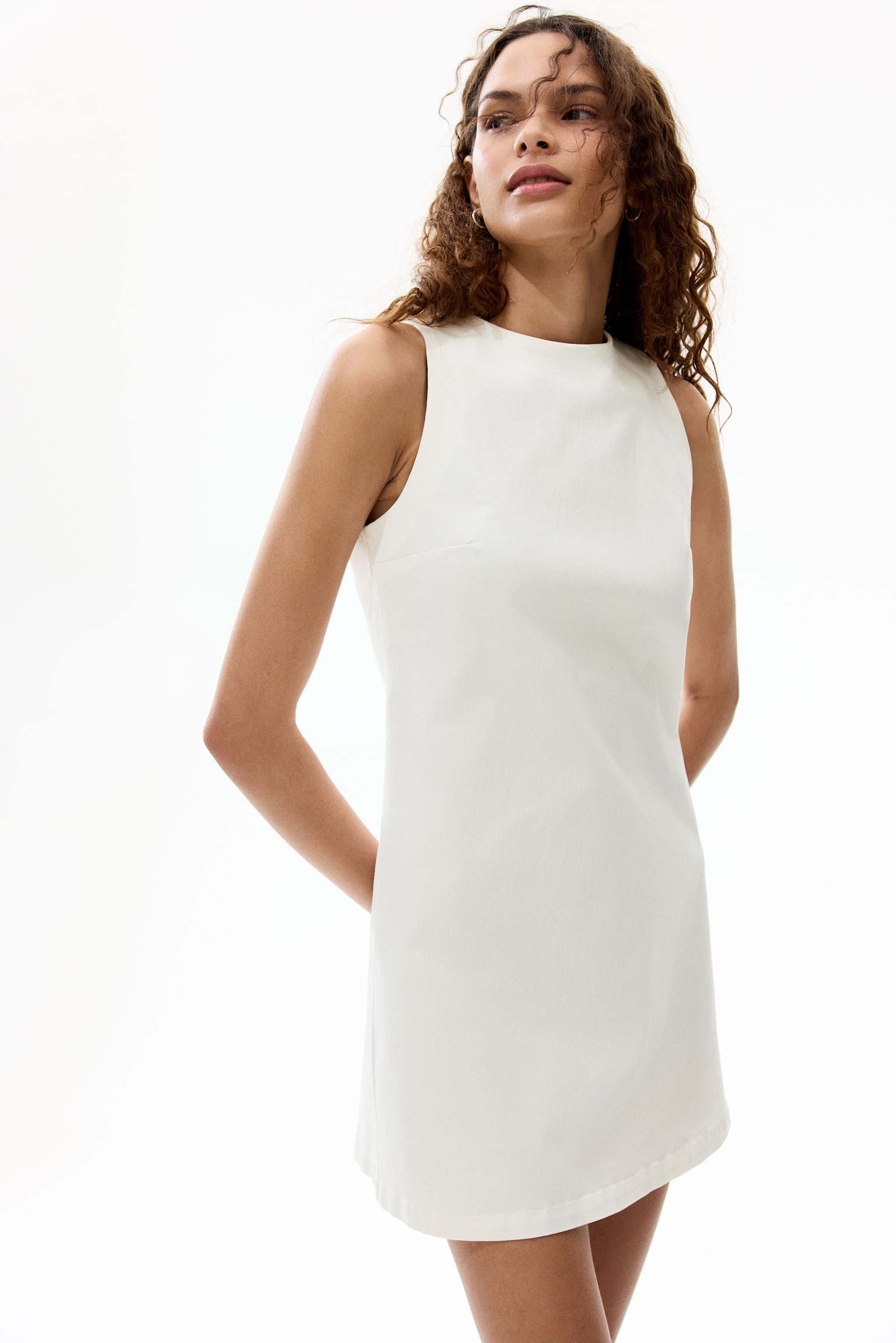 שמלת טוויל עם גב פתוח - קרם/כחול עז/בז' בהיר/דוגמה - 1