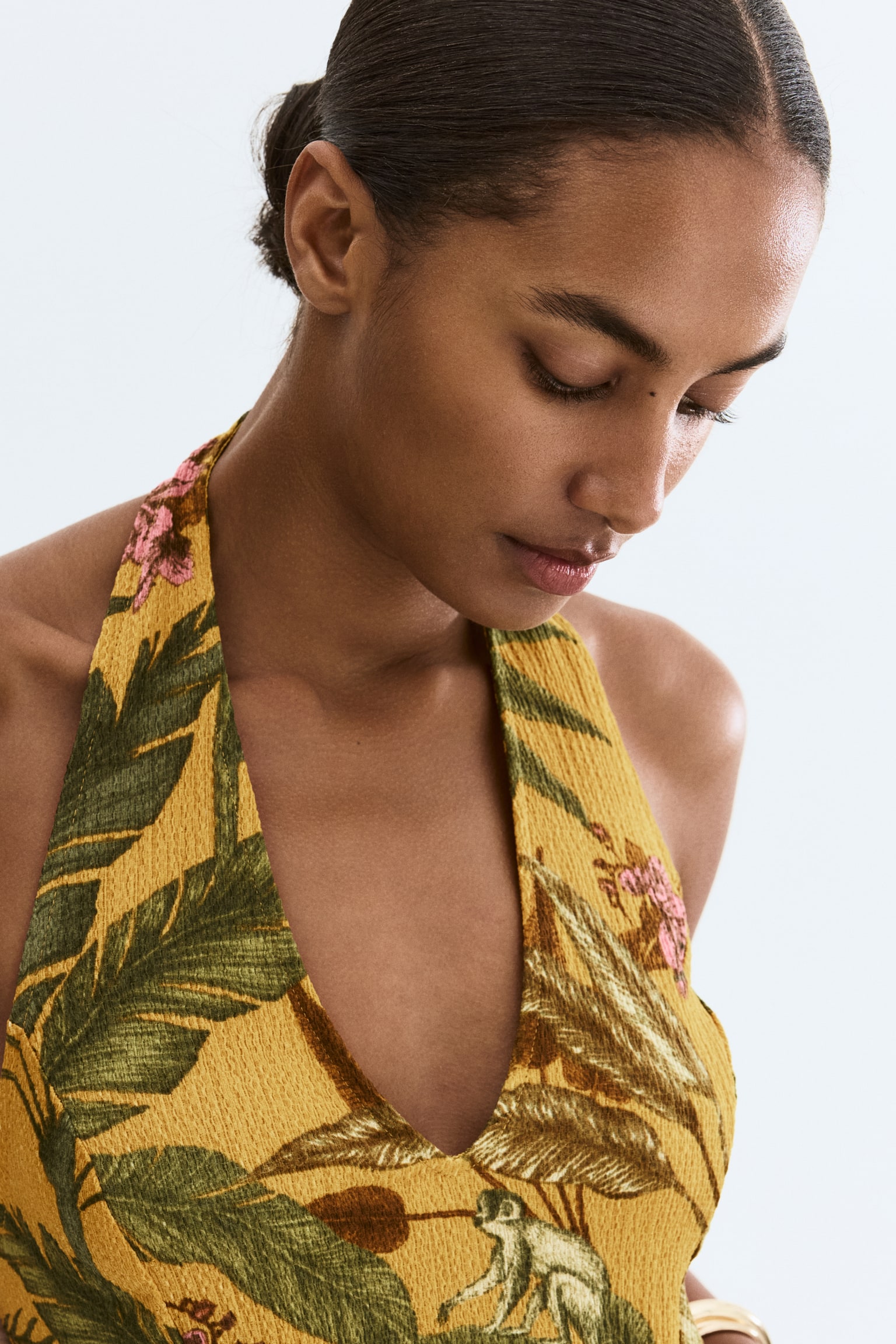 Jersey halterneck dress - Dark yellow/Plants - 6