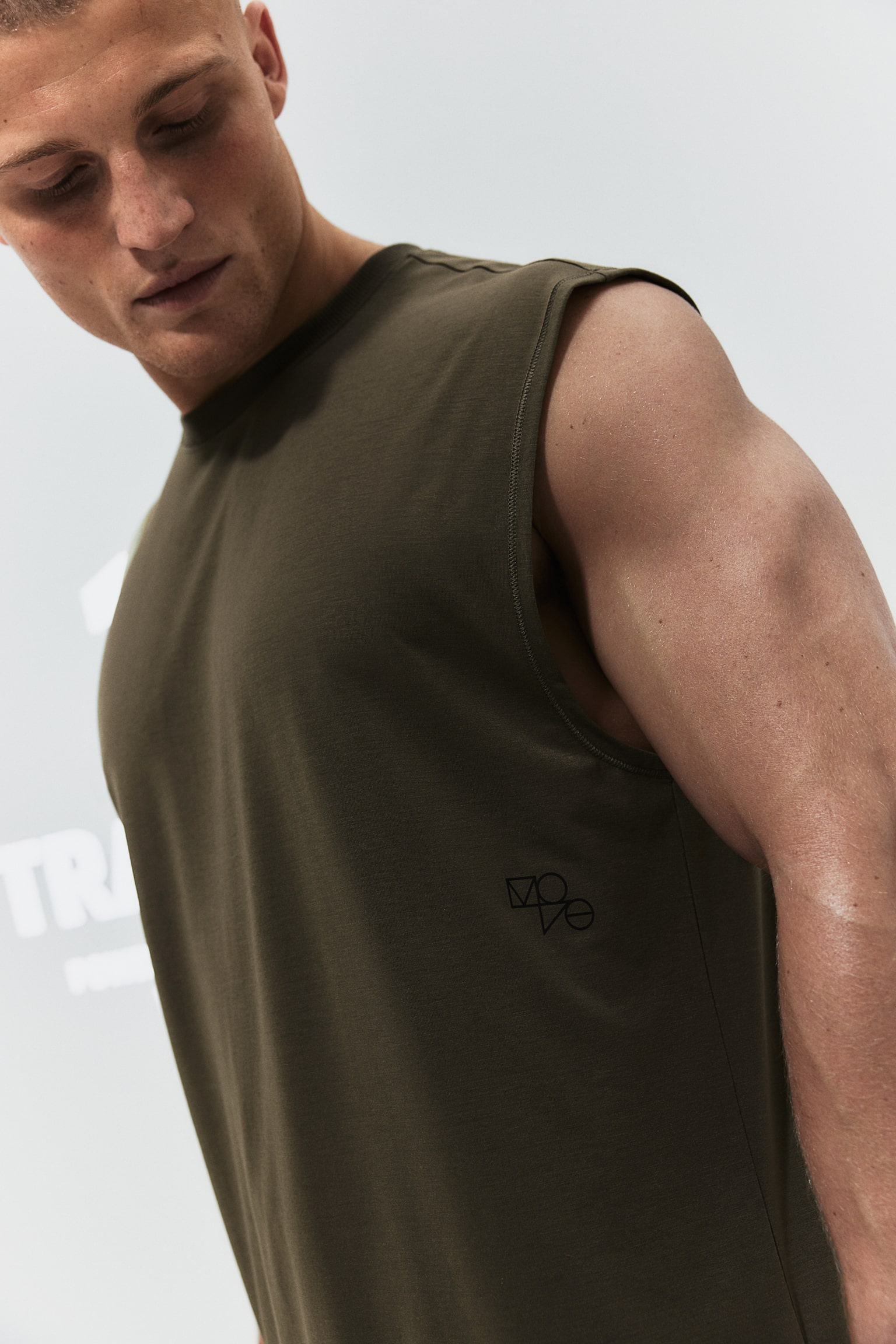 Loose Fit Activewear Tank In DryMove™ - Khaki green/Black/Marbled - 5