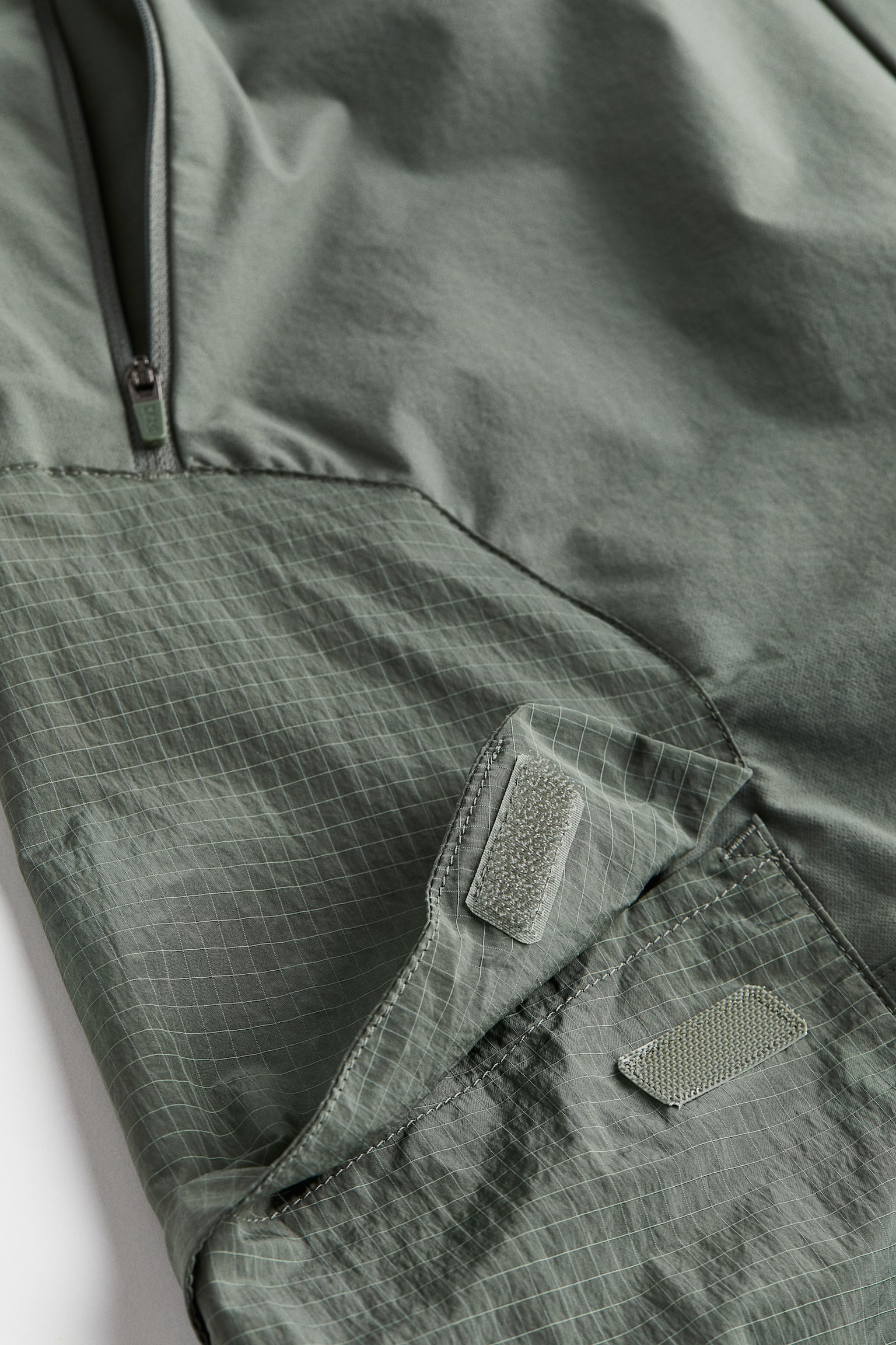 Outdoor Parachute Pants - Dark khaki green - 2