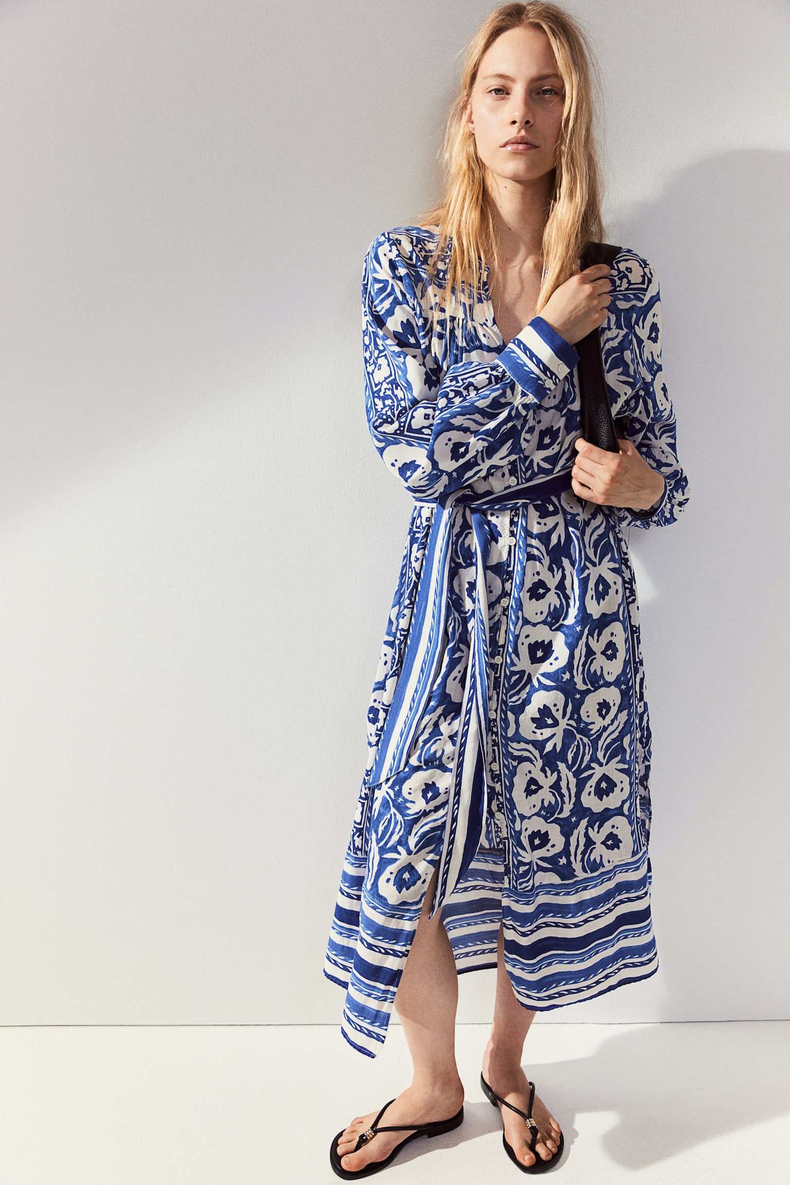 Tie-belt kaftan dress - Bright blue/White floral - 5