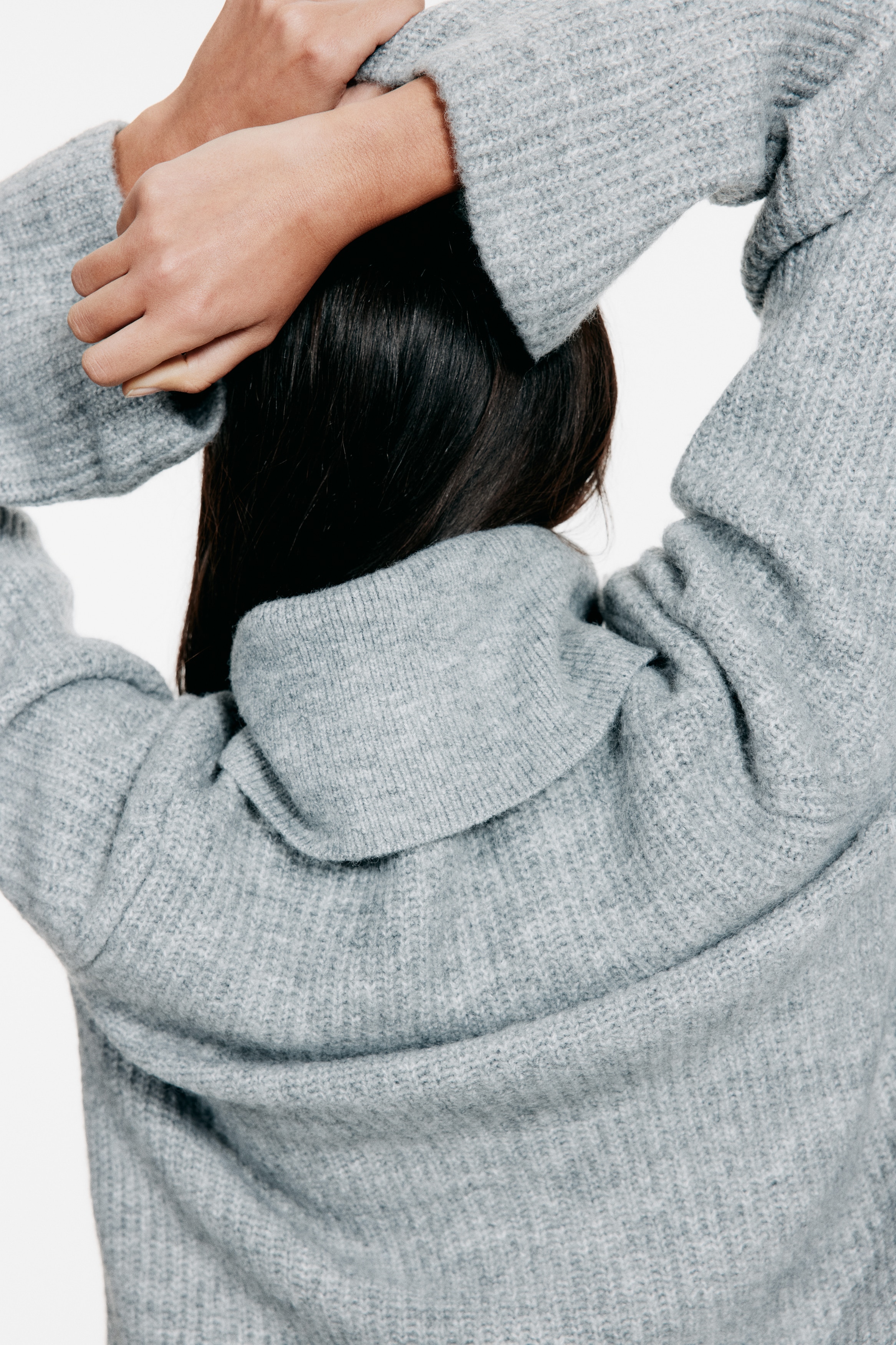 Rib-knit collared cardigan