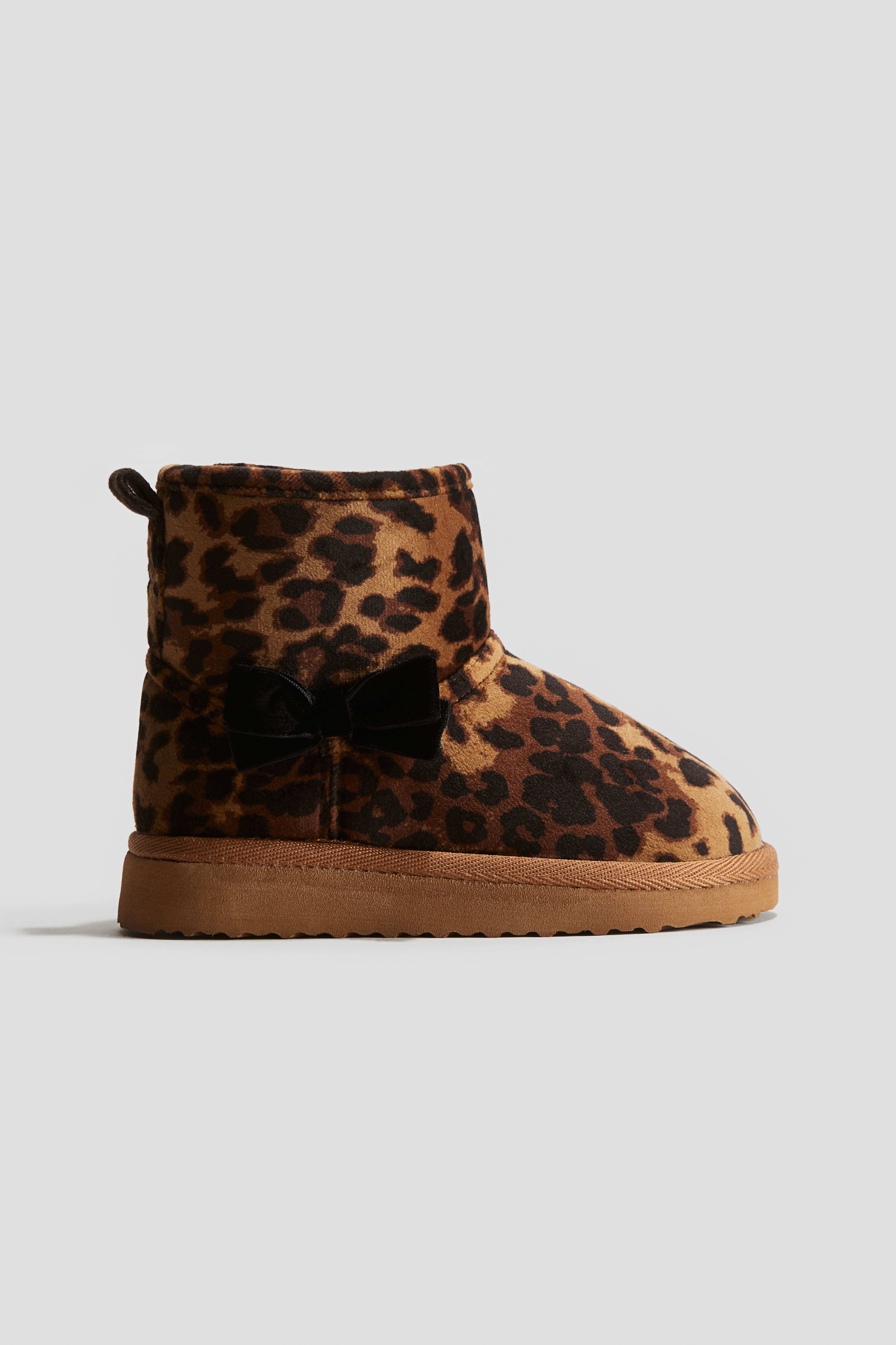 M and s leopard print boots best sale