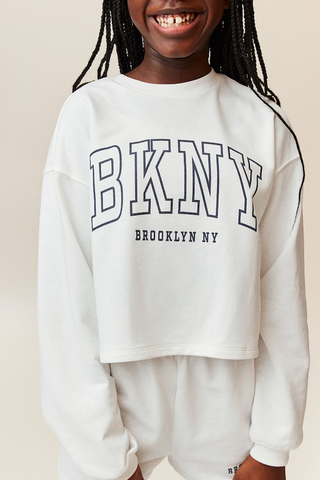 2-delt sweatshirtsæt - Hvid/Brooklyn/Sort/Kind Heart/Mørkeblå/Athletic Academy/Lyslilla/Find me - 3