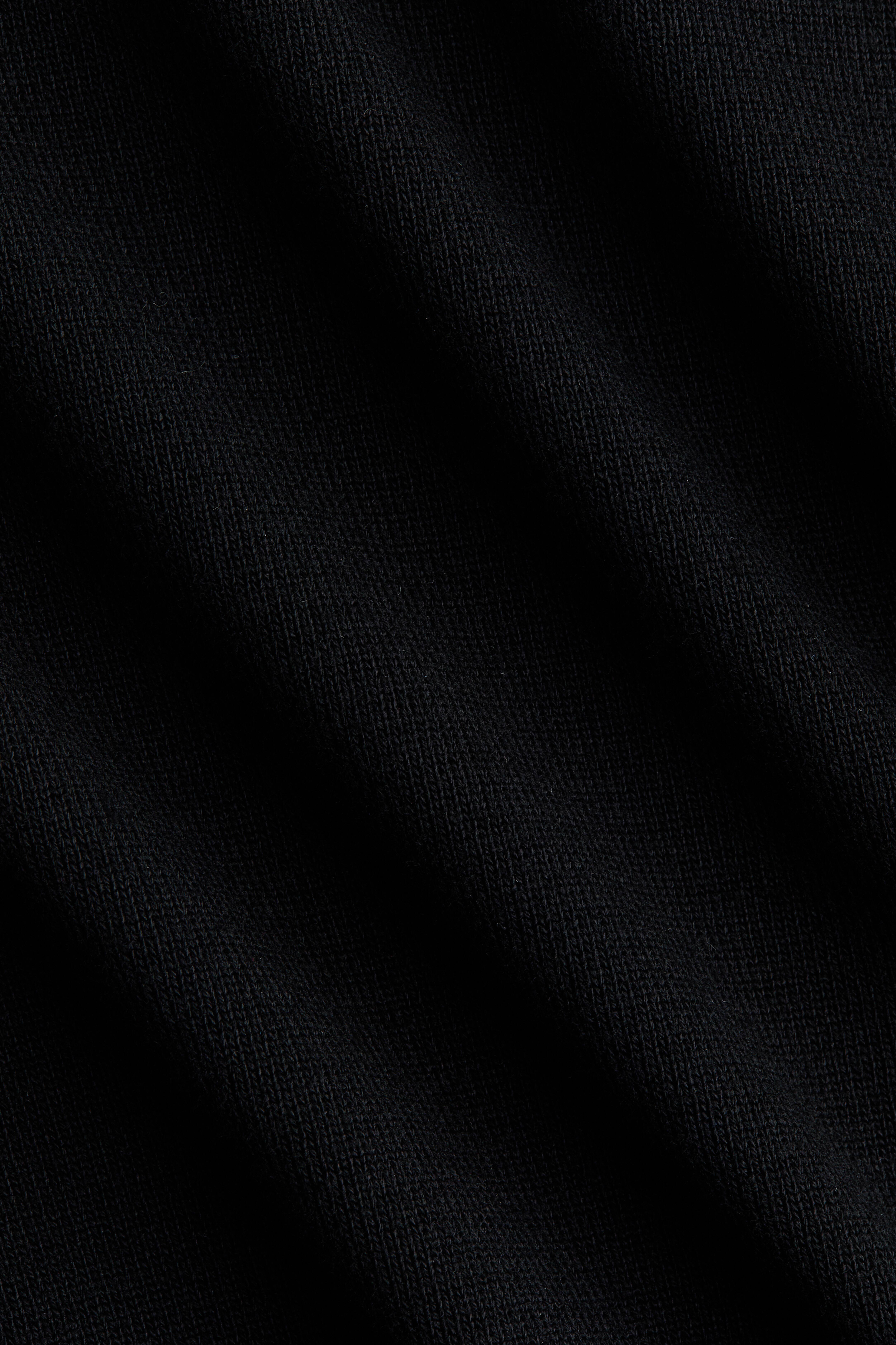 Haut en tricot fin à col roulé