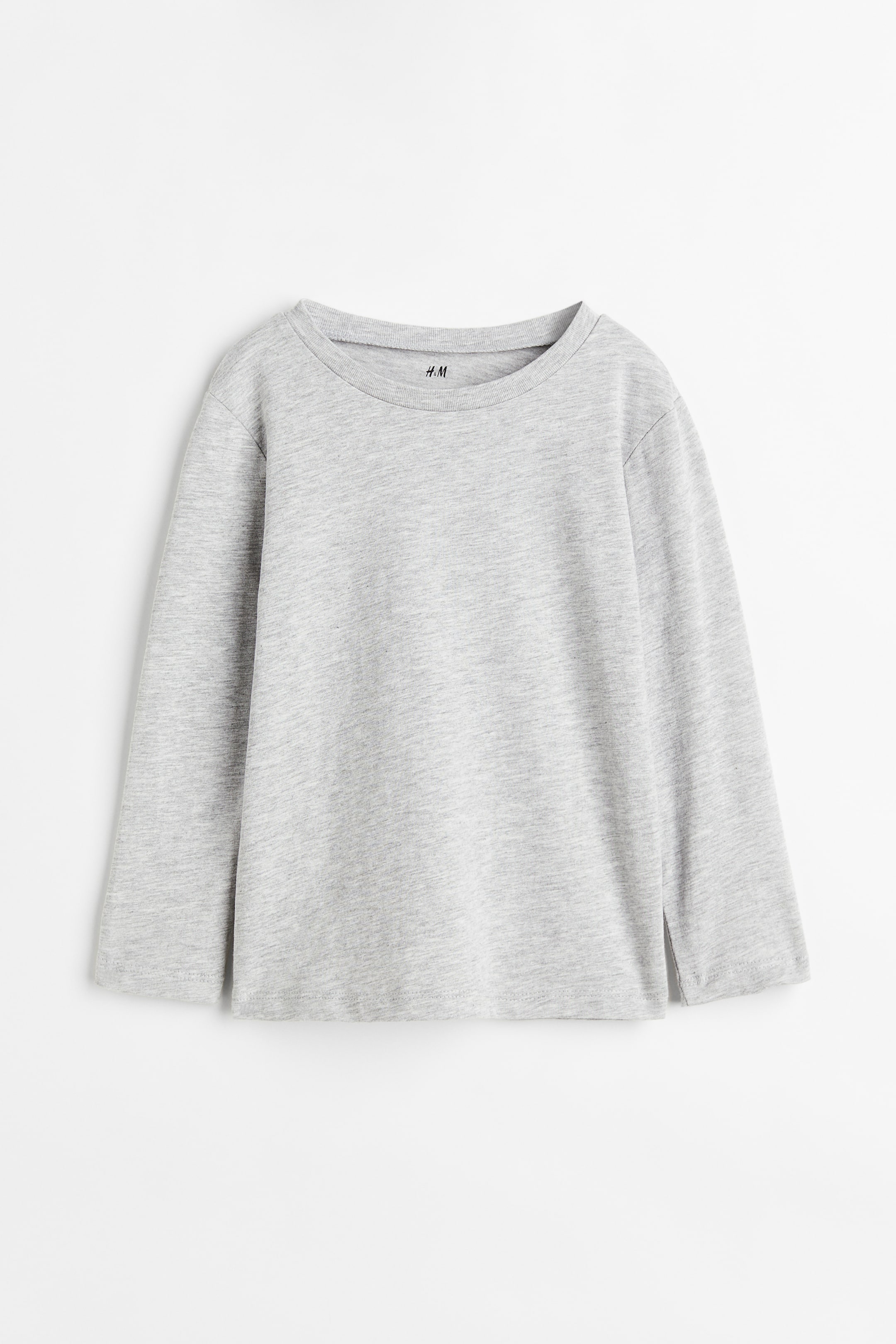 Long-sleeved T-shirt