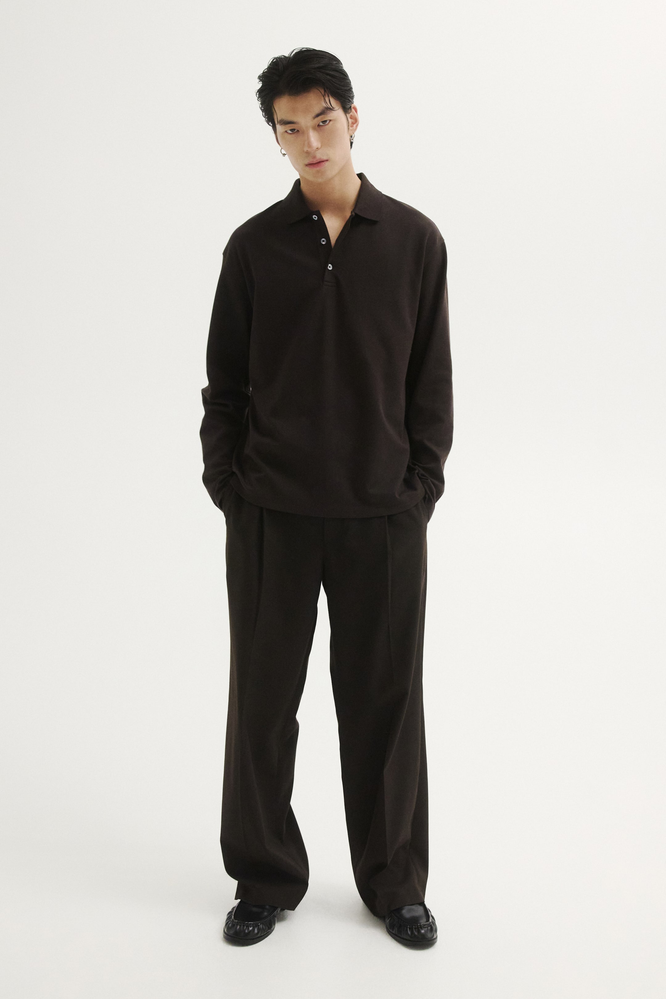 Büyük resmi görüntüle: Cooling Uzun Kollu Polo Üst Regular Fit - Koyu kahverengi - ERKEK | H&M TR 1