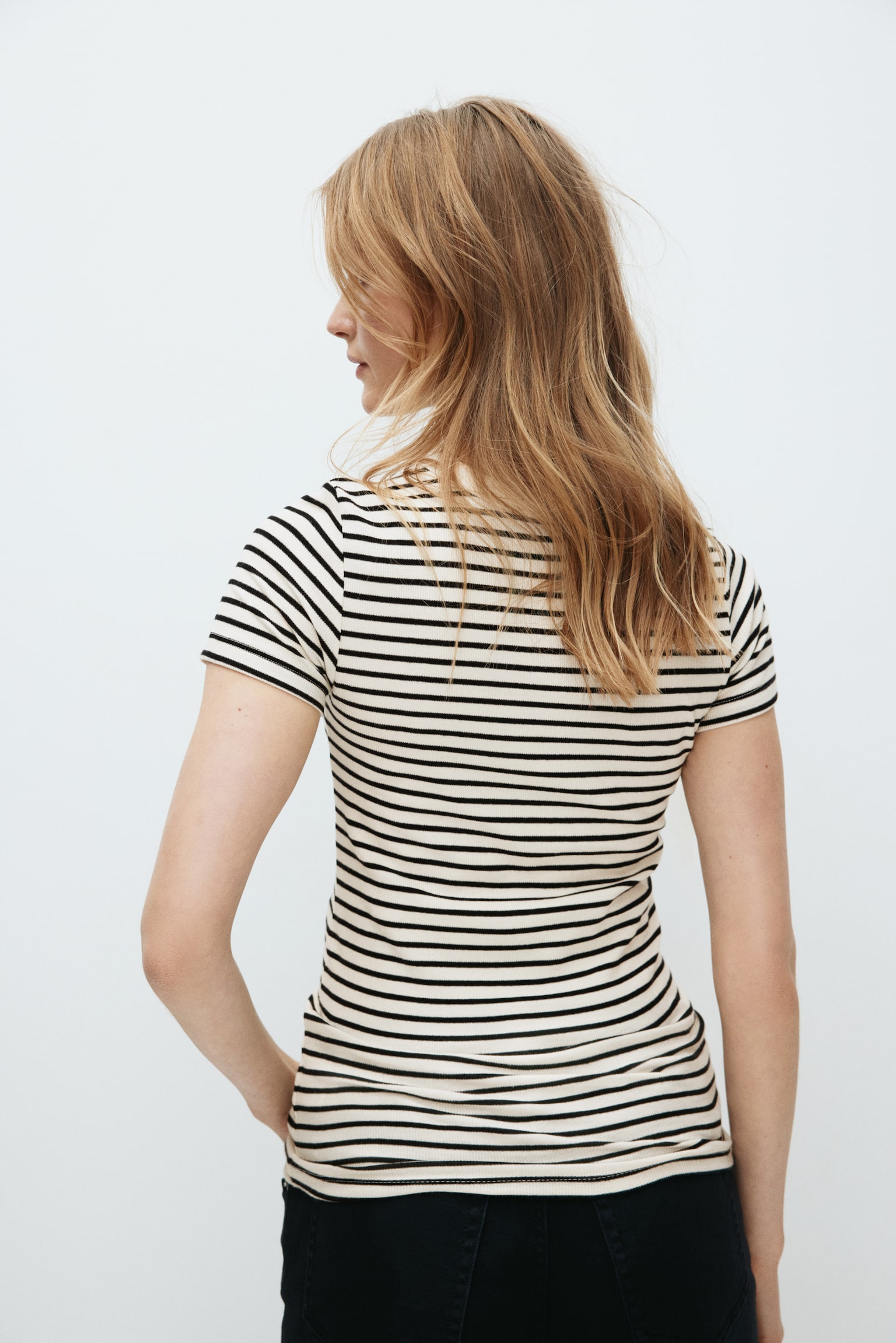 Женский топ H&M Mama Ribbed Top, цвет: Кремовый / Чёрный полосатый — фото 5