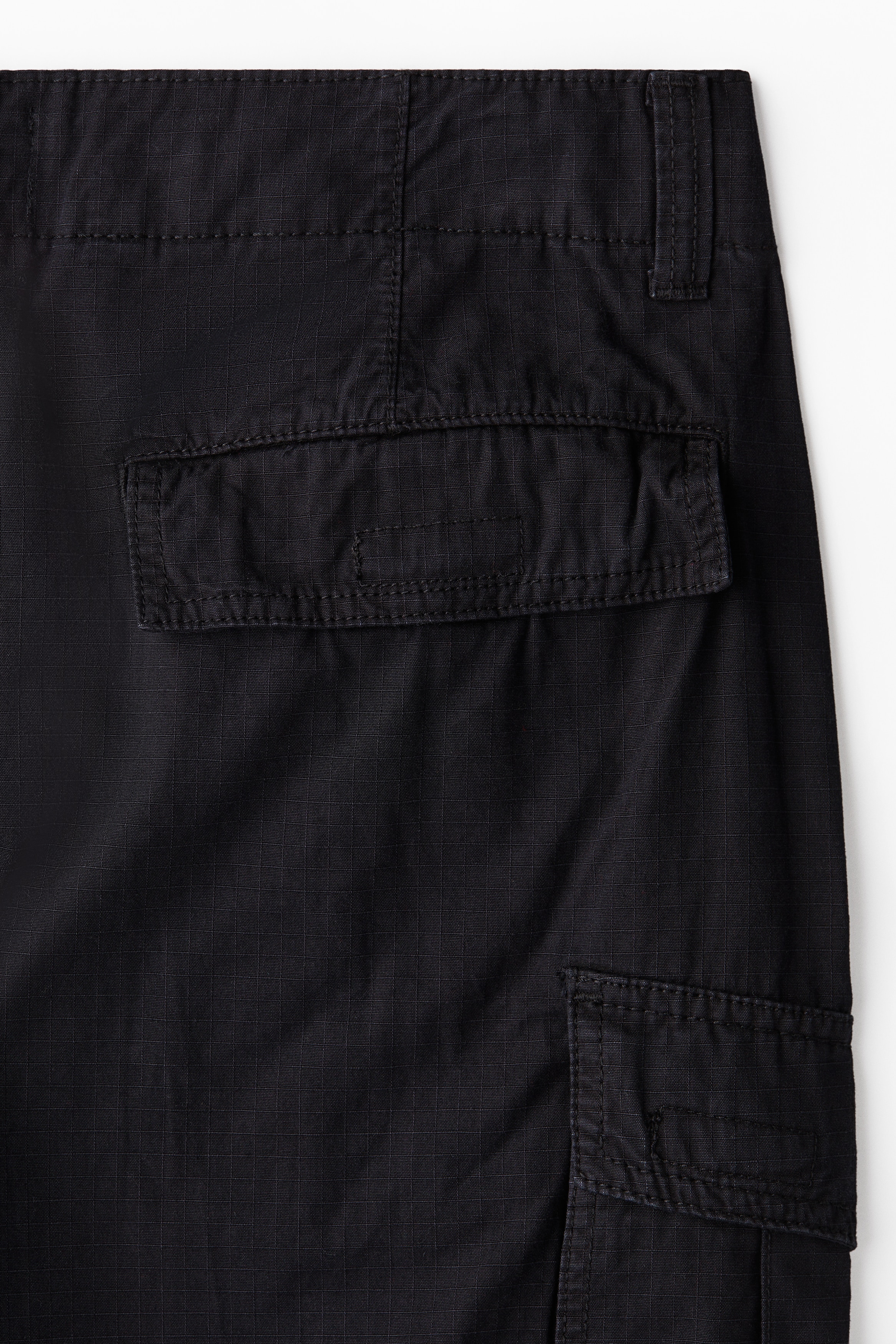 Loose Fit Cargo trousers
