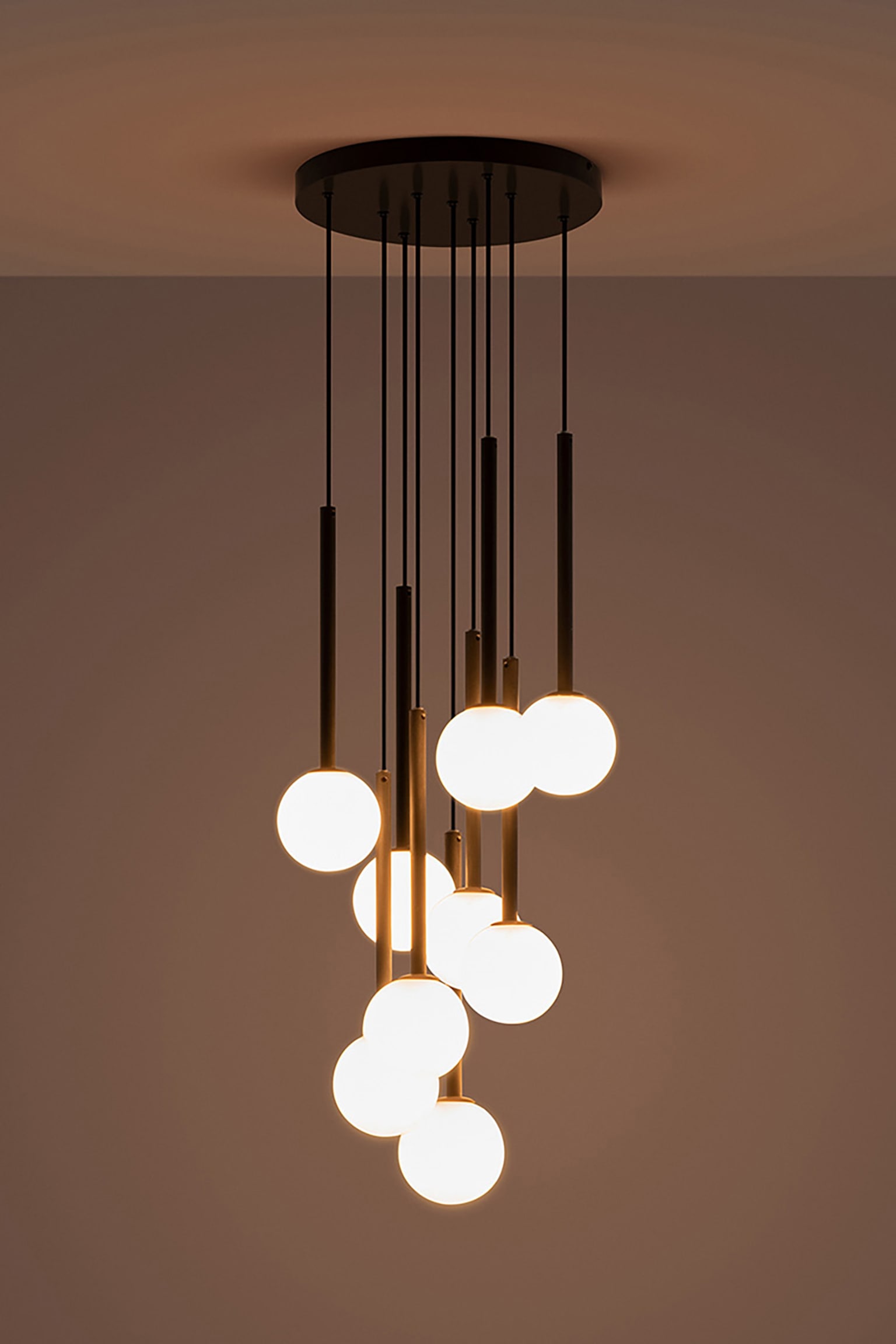 Cluster Ceiling Light - Dark Grey/Gold - 3