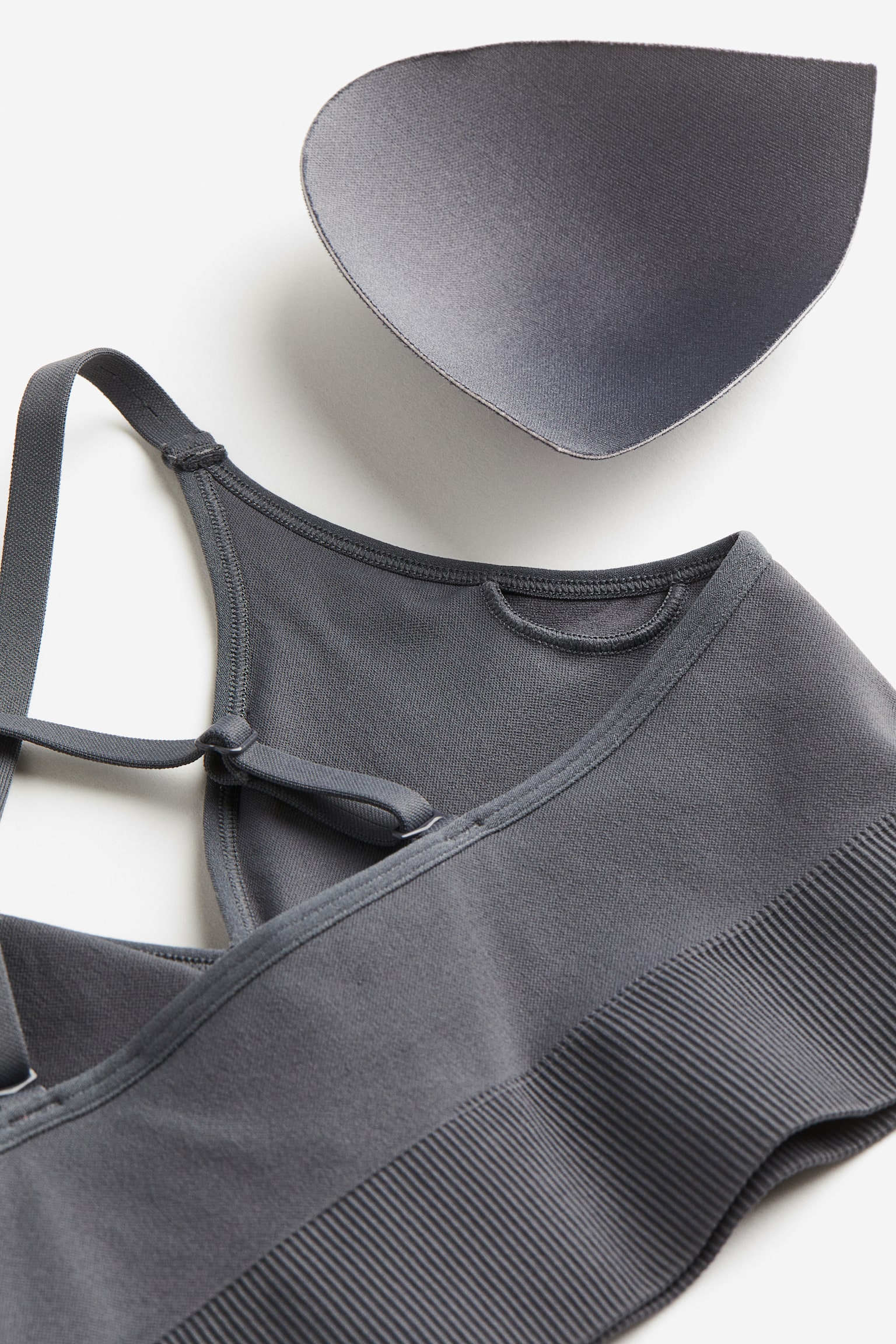 Seamless Light Support Sports bra in DryMove™ - Dark grey - 3