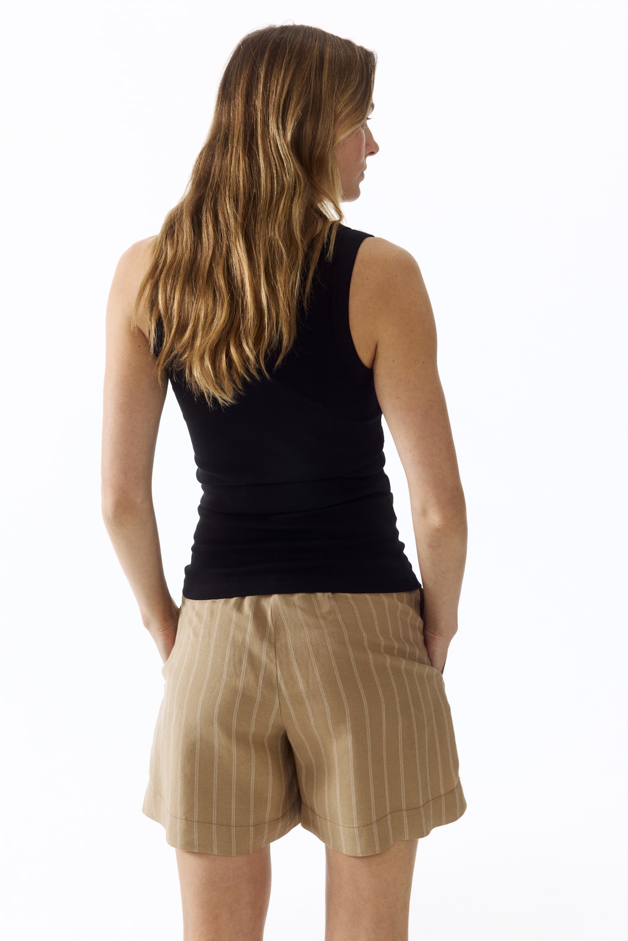MAMA Linen-Blend Shorts - image 2