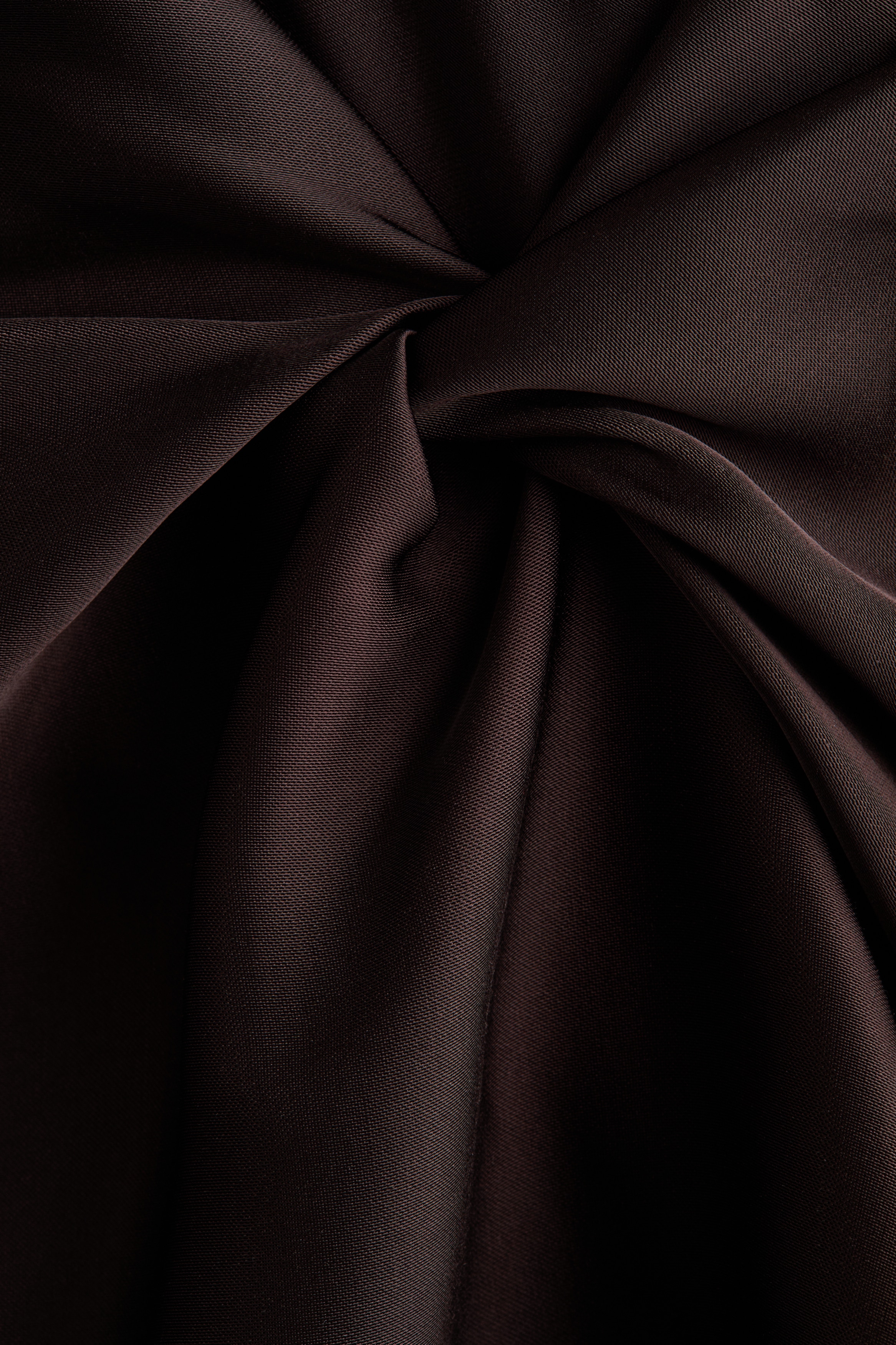 Puff-sleeved satin dress
