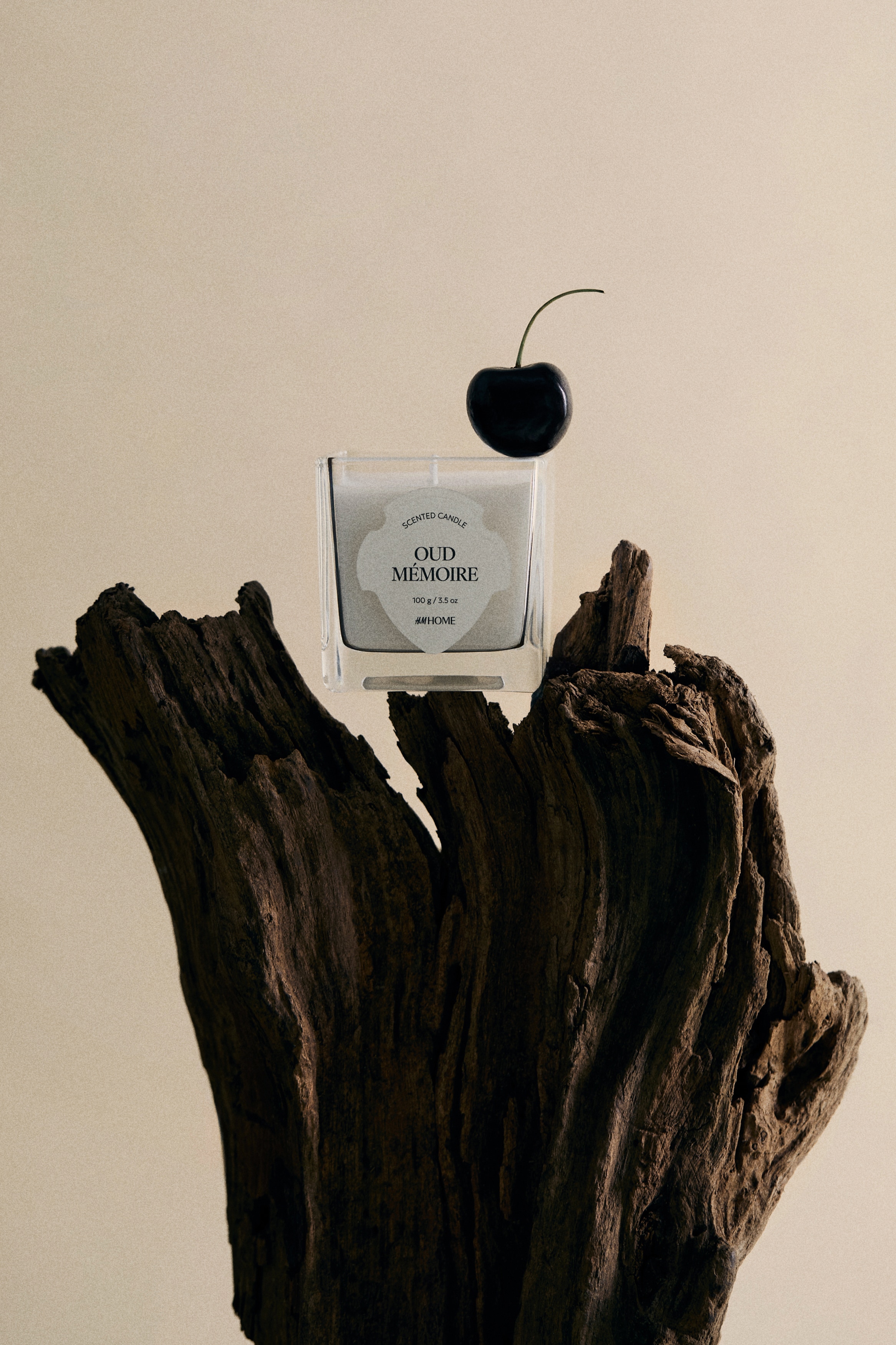 Mała świeca zapachowa w szklanym pojemniku - Oud Mémoire/Yuzu Blossom/Cilantro Bliss