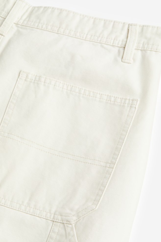 Relaxed Fit Worker shorts - White/Light sage green/Black/Patterned - 6