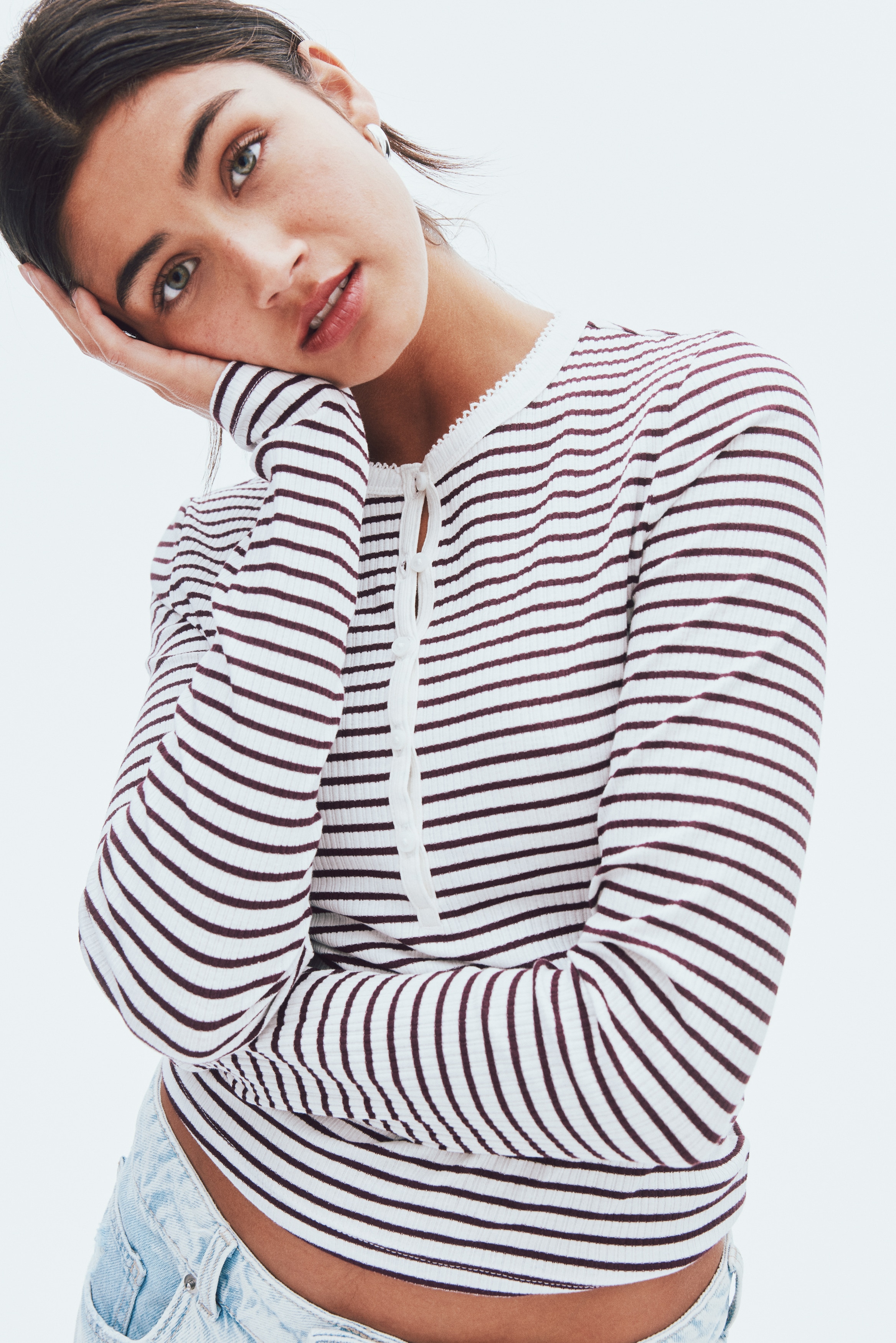 Maglia a serafino a costine - White/Burgundy striped