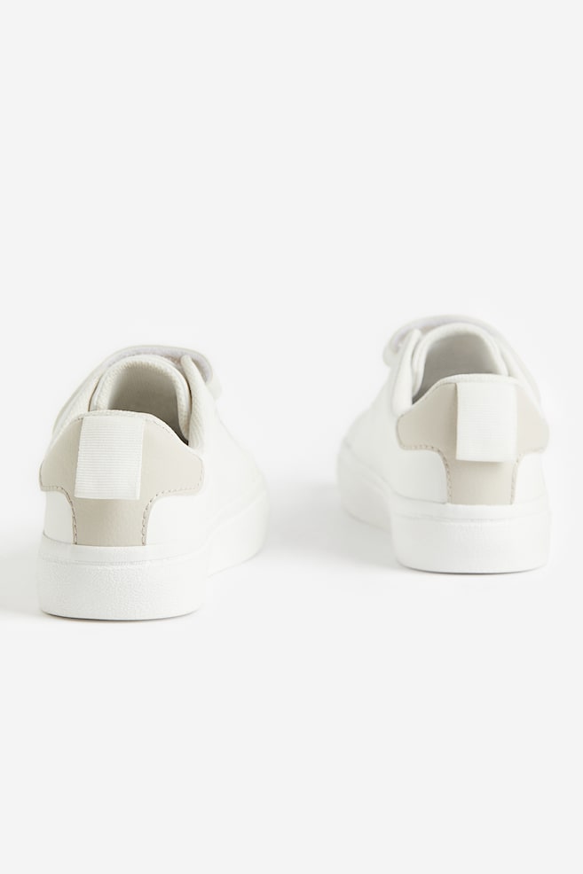 Trainers - White - 4