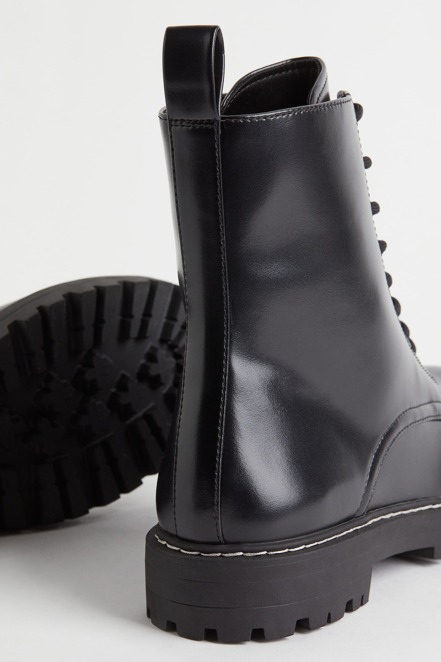 Botas pelo tornozelo - Preto - 3