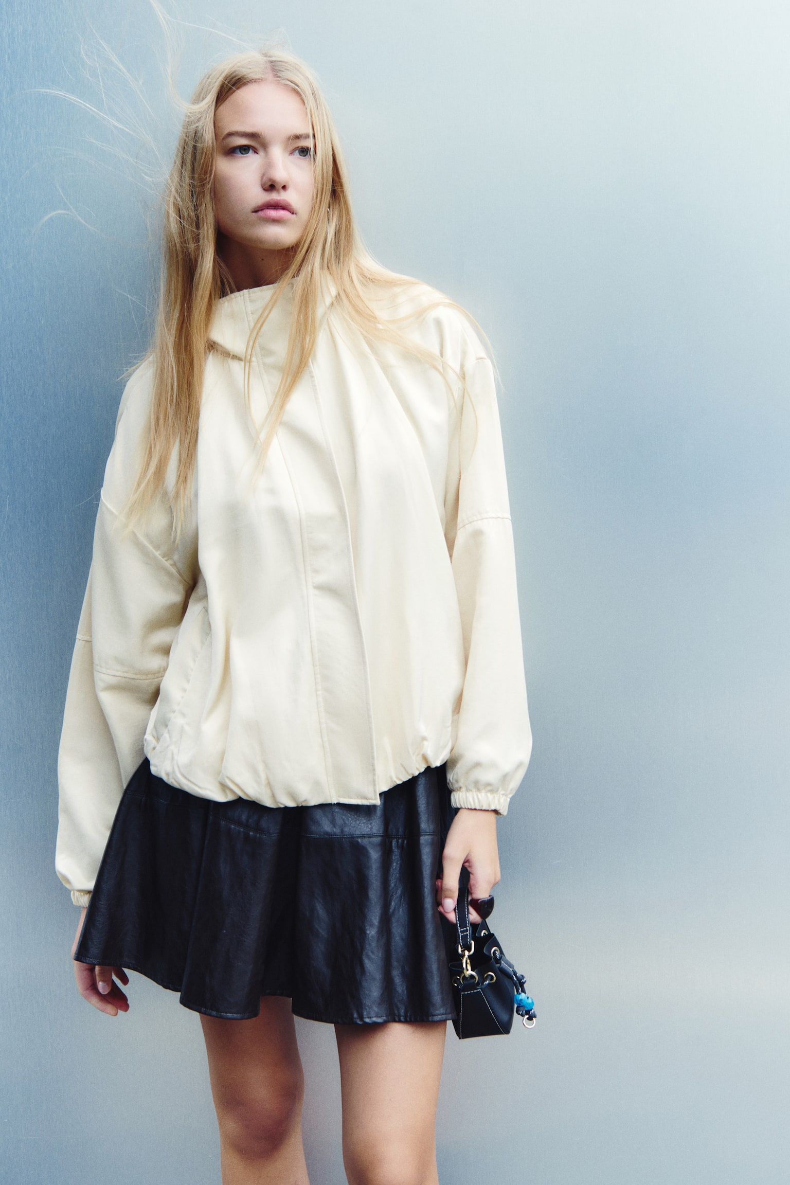 Женская куртка H&M Balloon-Sleeved Funnel-Collar, цвет: Светлый жёлтый — фото 3