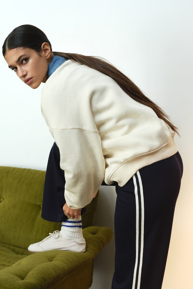 Sweatshirt mit Motiv-Hellbeige/Wellness - 4