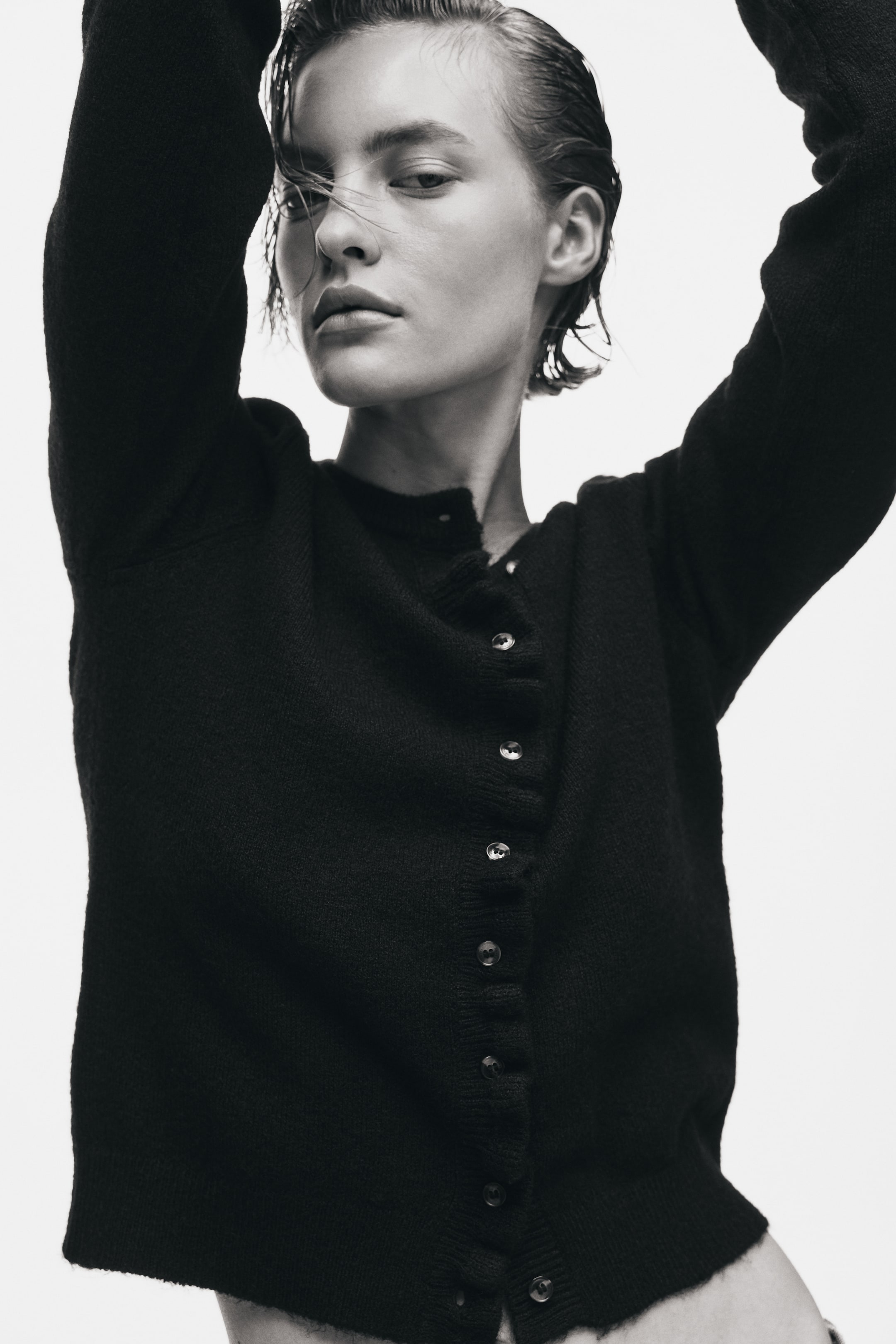 Vis større bilde: Cardigan med volanger - Sort - DAME | H&M NO 1