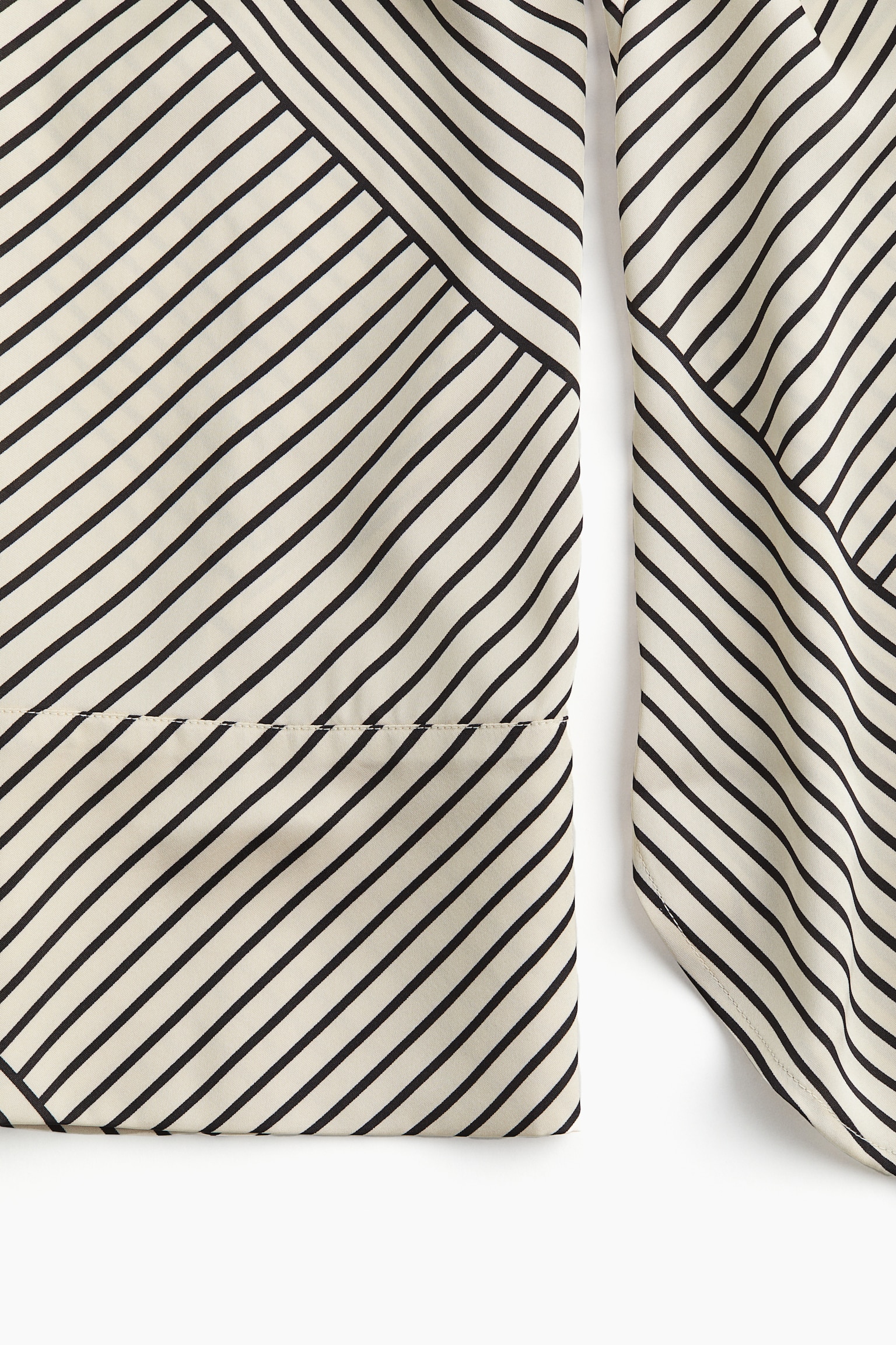 Pattern Satin Shirt - Cream/Stripe/Burgundy/Pattern - 4