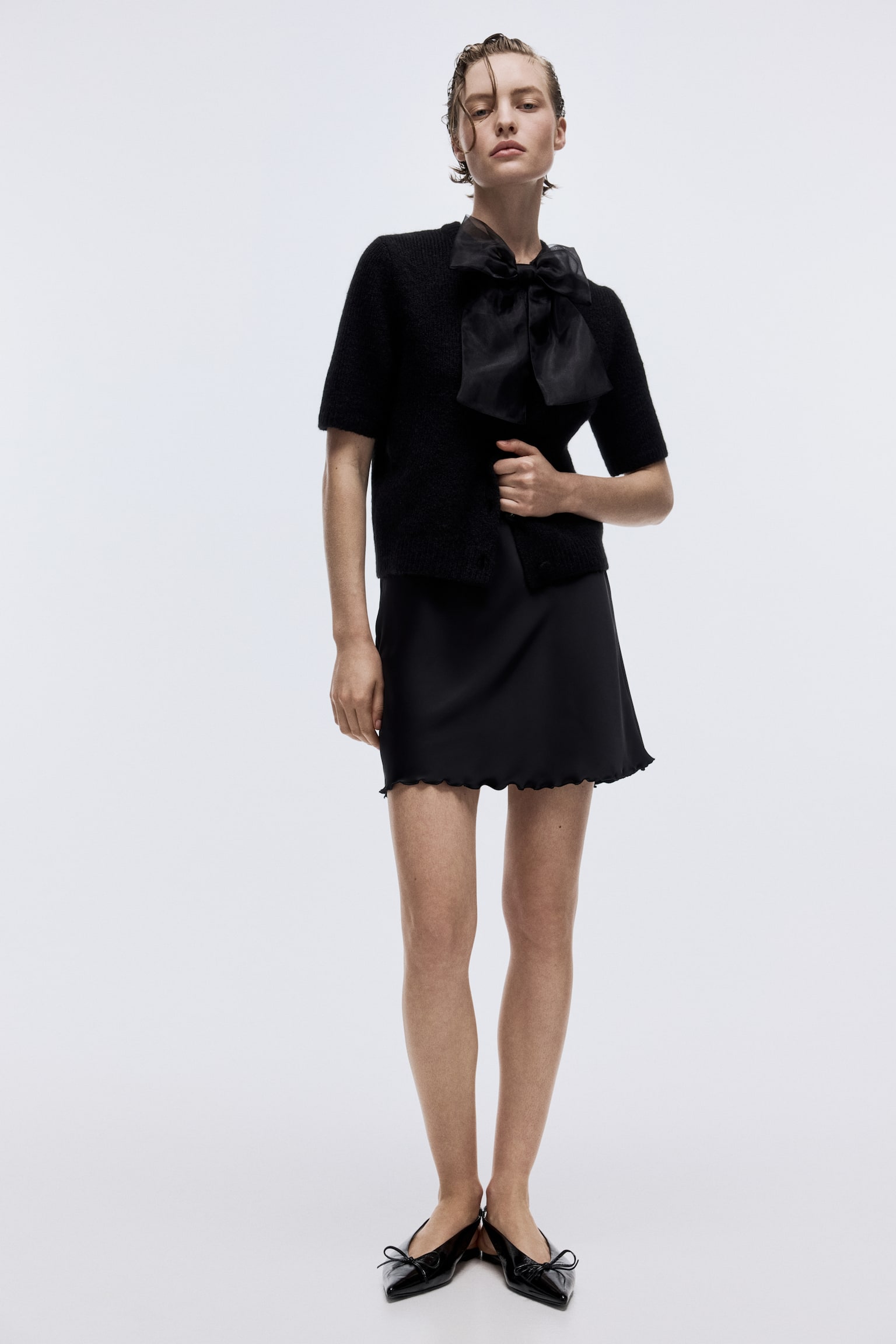 Плетена жилетка с панделка - Черен/Кремав/Светлорозов - 3