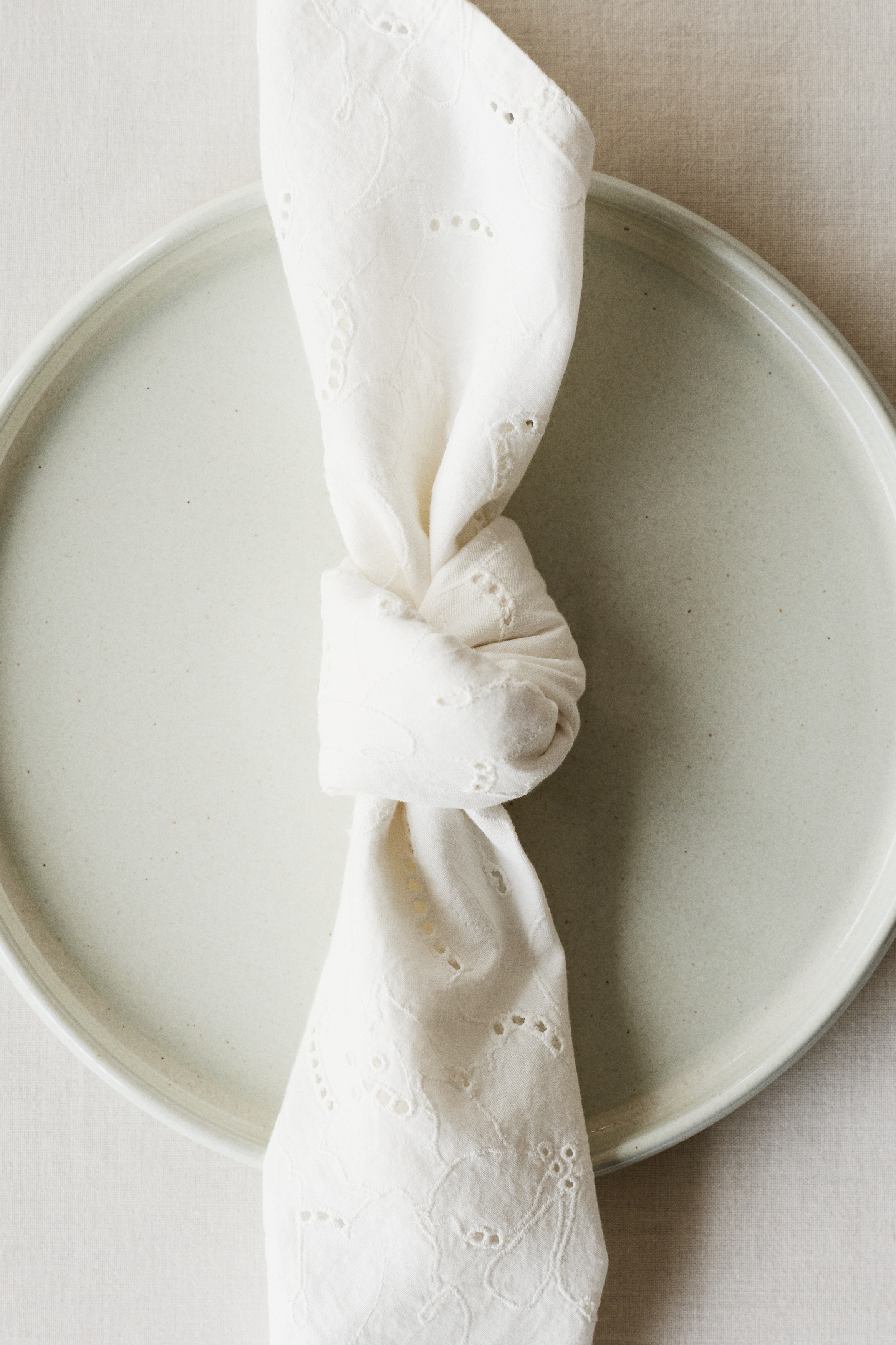 2-pack broderie anglaise napkins - White