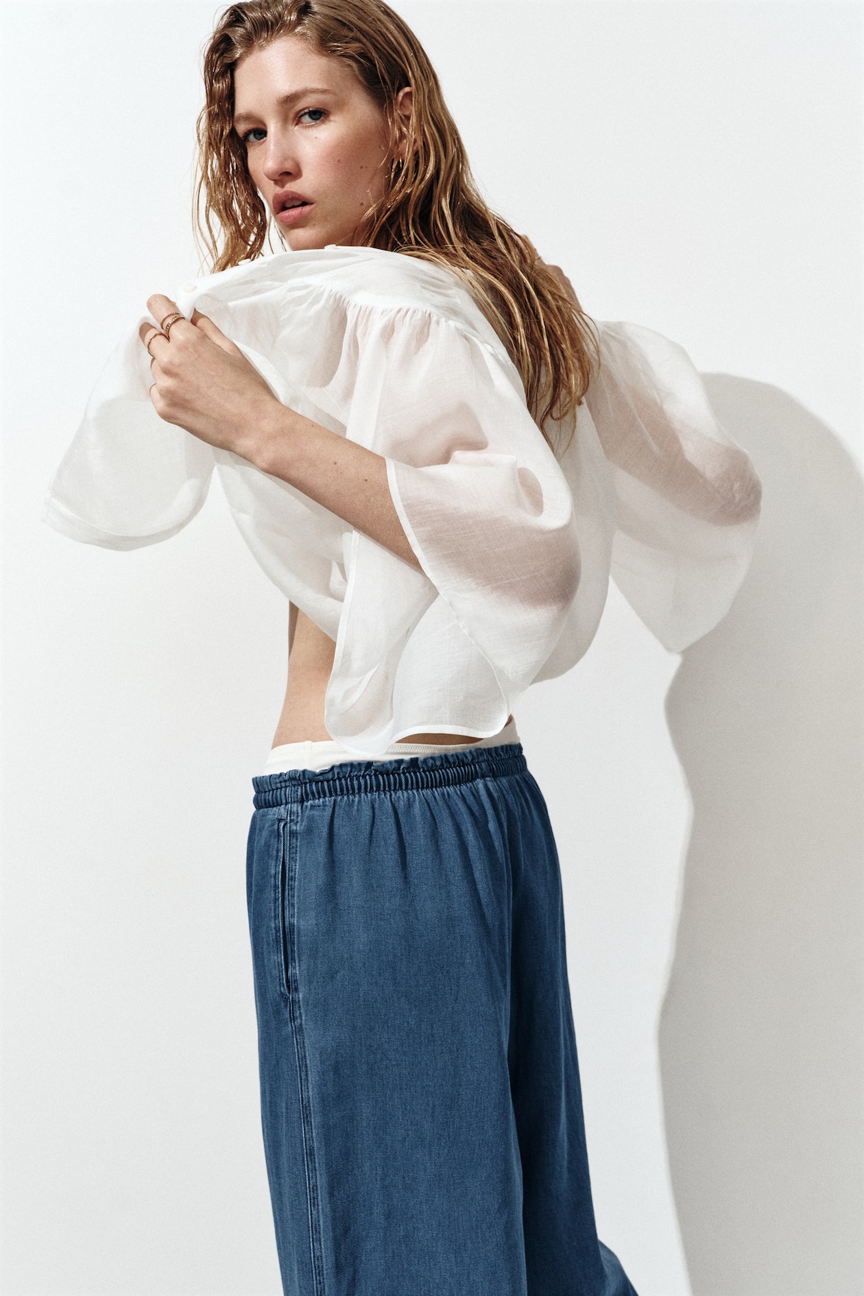 Paper-Bag Pants with Tie Belt - image 3