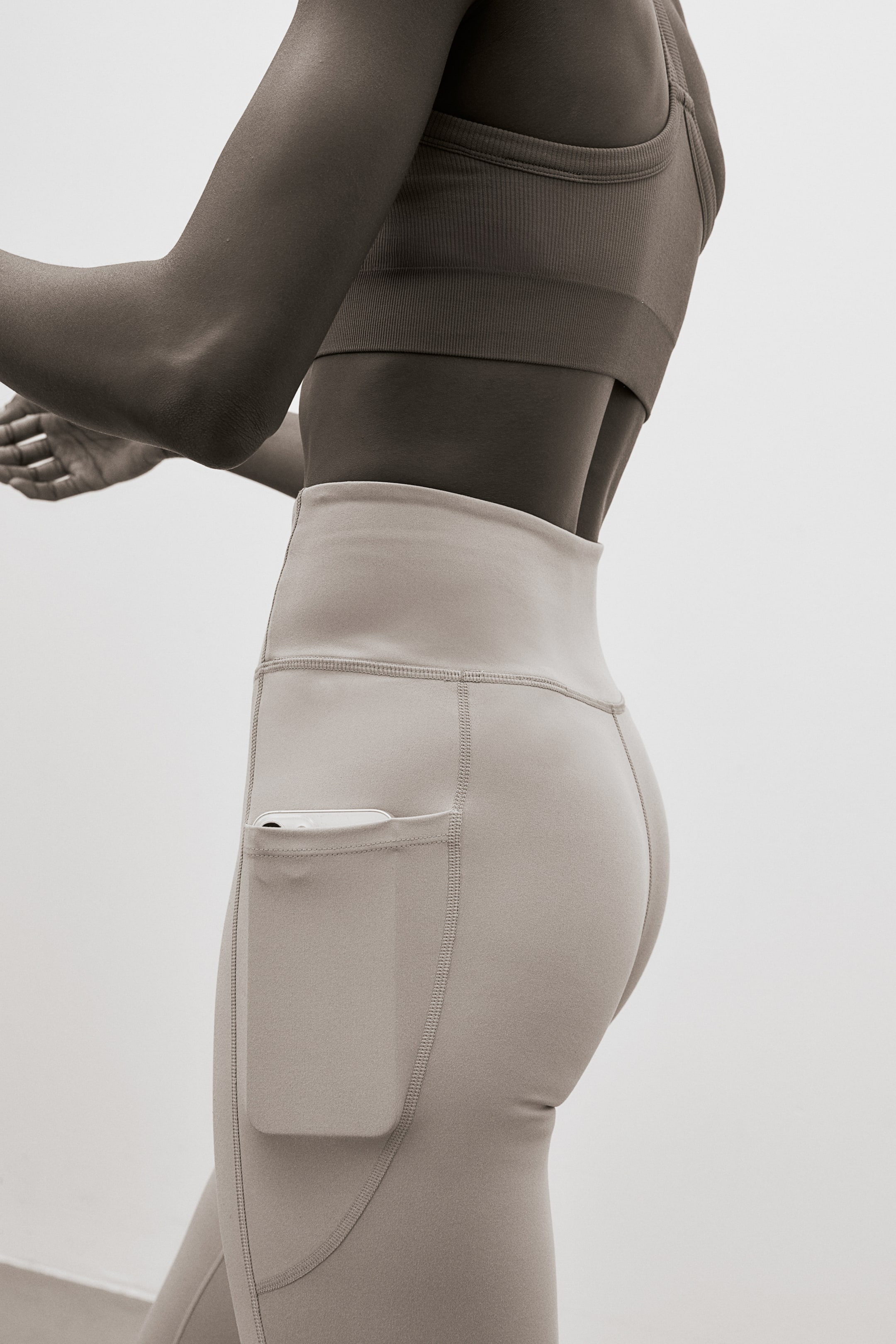 DryMove™ Pocket-detail Sports Leggings