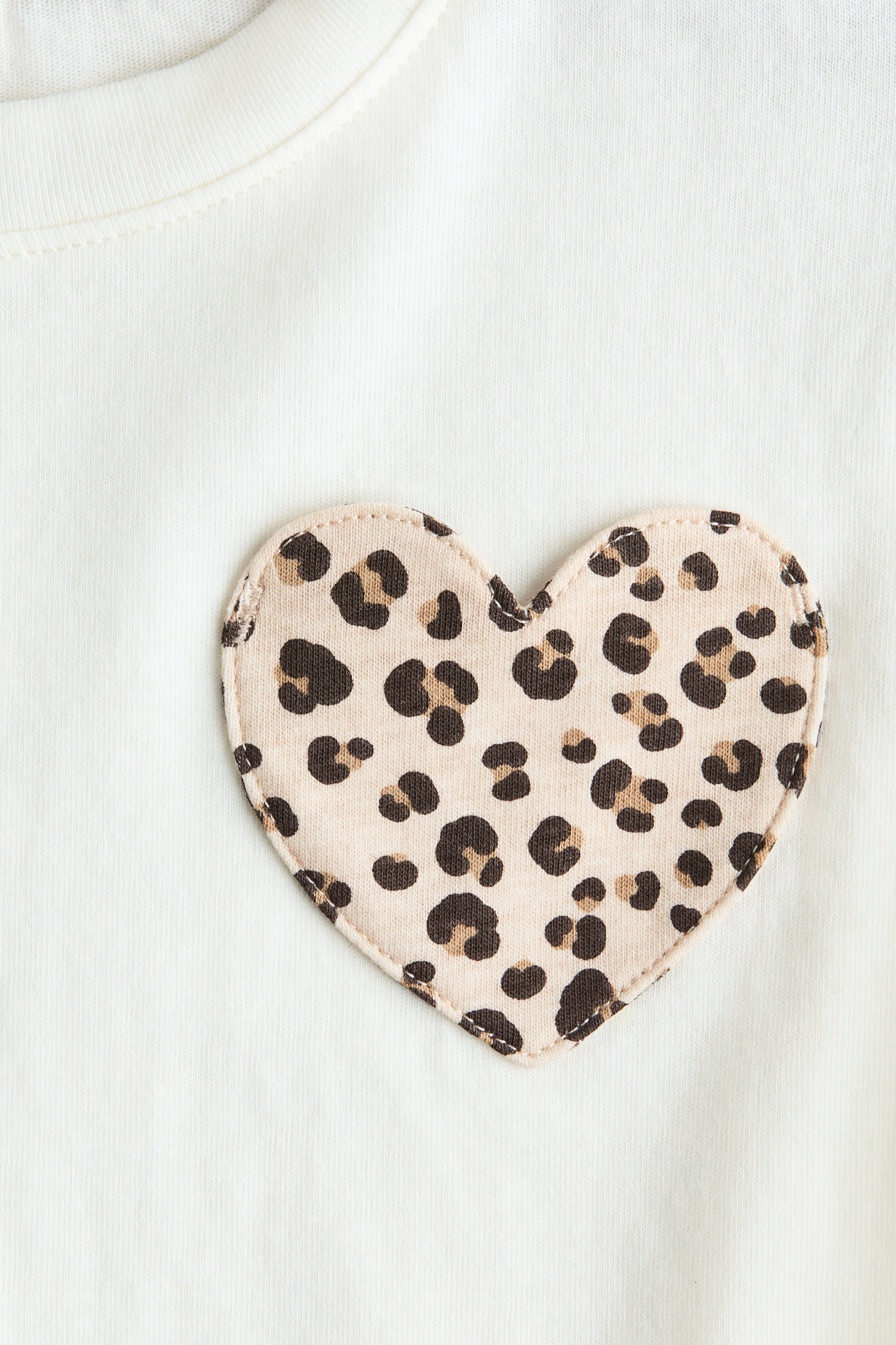 Koroshi Maglietta Donna Con Stampa Leopardo Glitterata – Girocollo Bianco In Cotone – Casual Chic