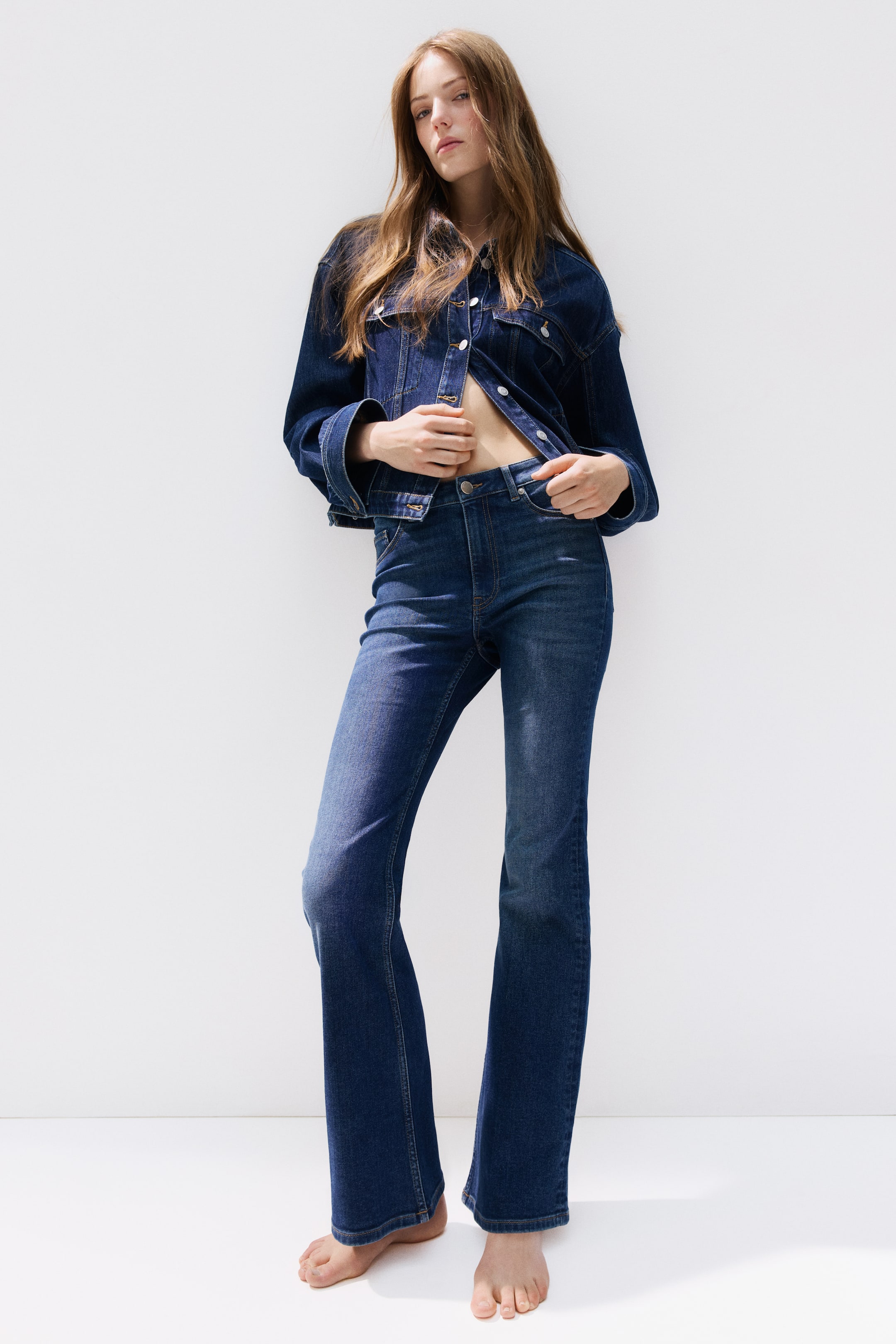 Женские джинсы H&M Flared High Waist Jeans — фото 6