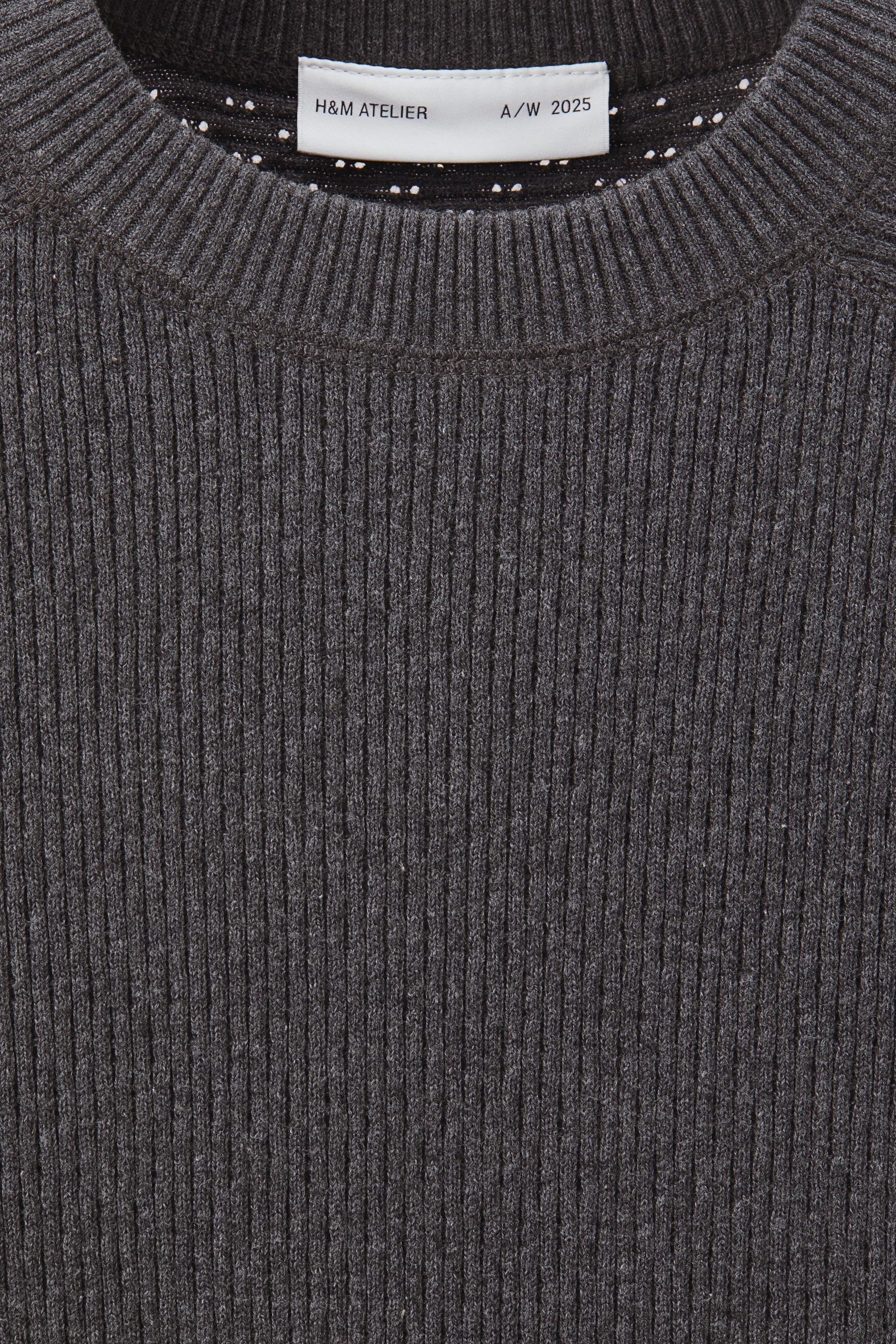 Größeres Bild anzeigen: Rippstrickpullover aus Baumwolle in Regular Fit - Dunkelgrau - Men | H&M AT 7