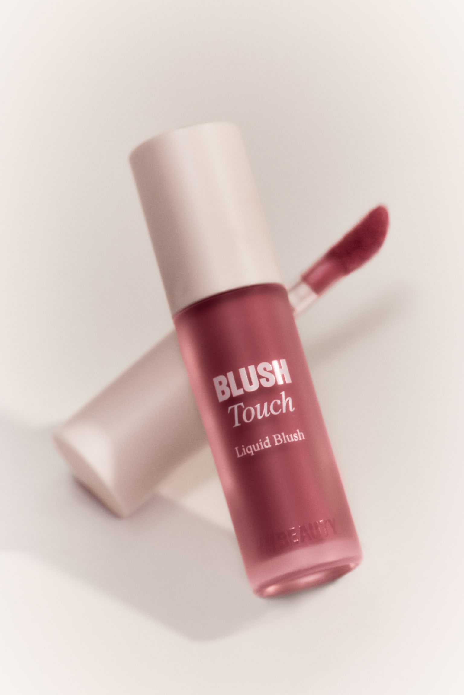 Blush Touch róż w płynie - Tropical Coral/Rose Petal/Soft Sand/Peach Blossom - 5