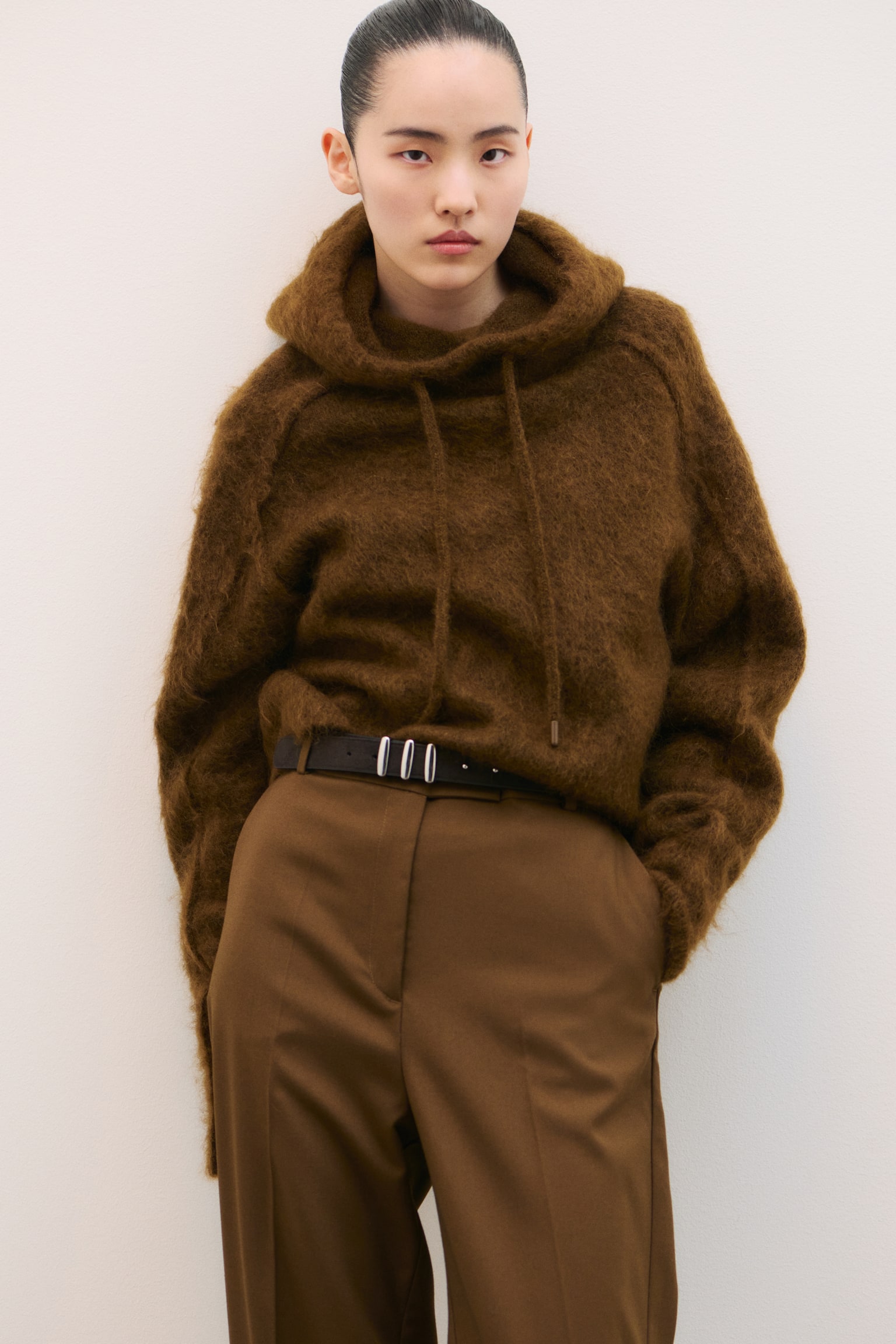 Женский ремень H&M, цвет: Тёмный коричневый — фото 2