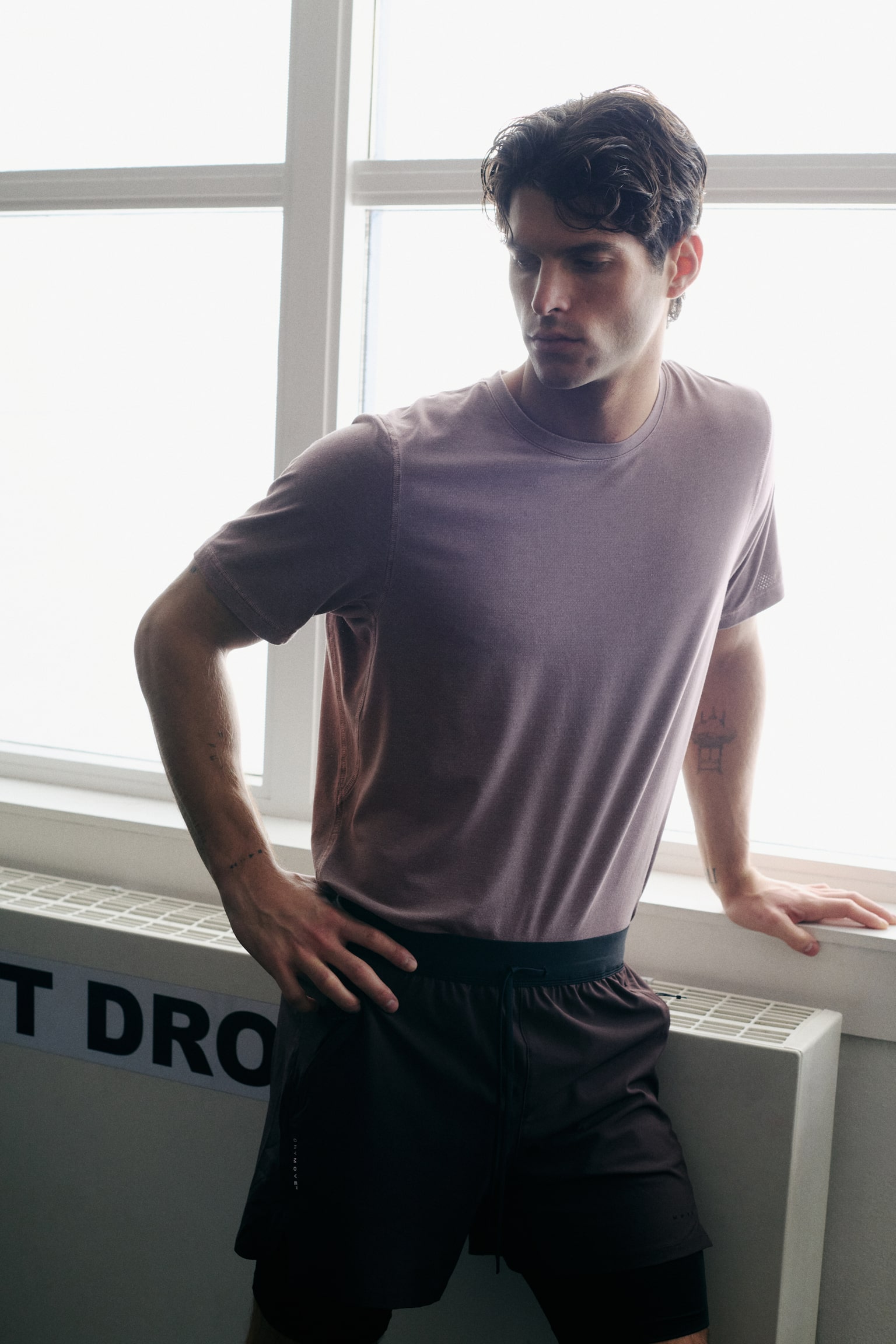 Sports T-shirt with DryMove™ - Rosa tenue/Gris oscuro - 2