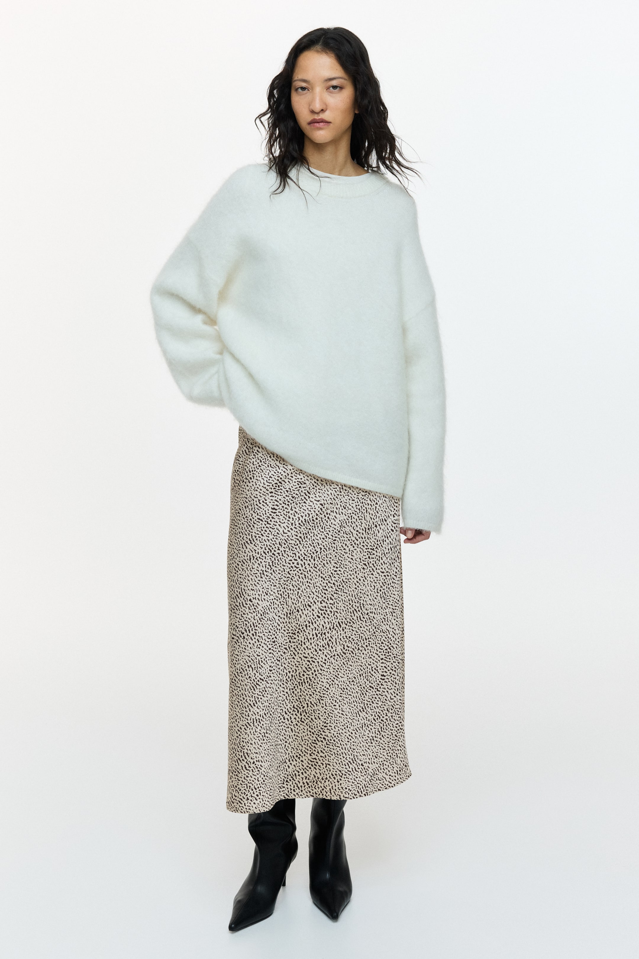 Zobacz większy obraz: Spódnica midi - Jasnobeżowy/Wzór - ONA | H&M PL 1