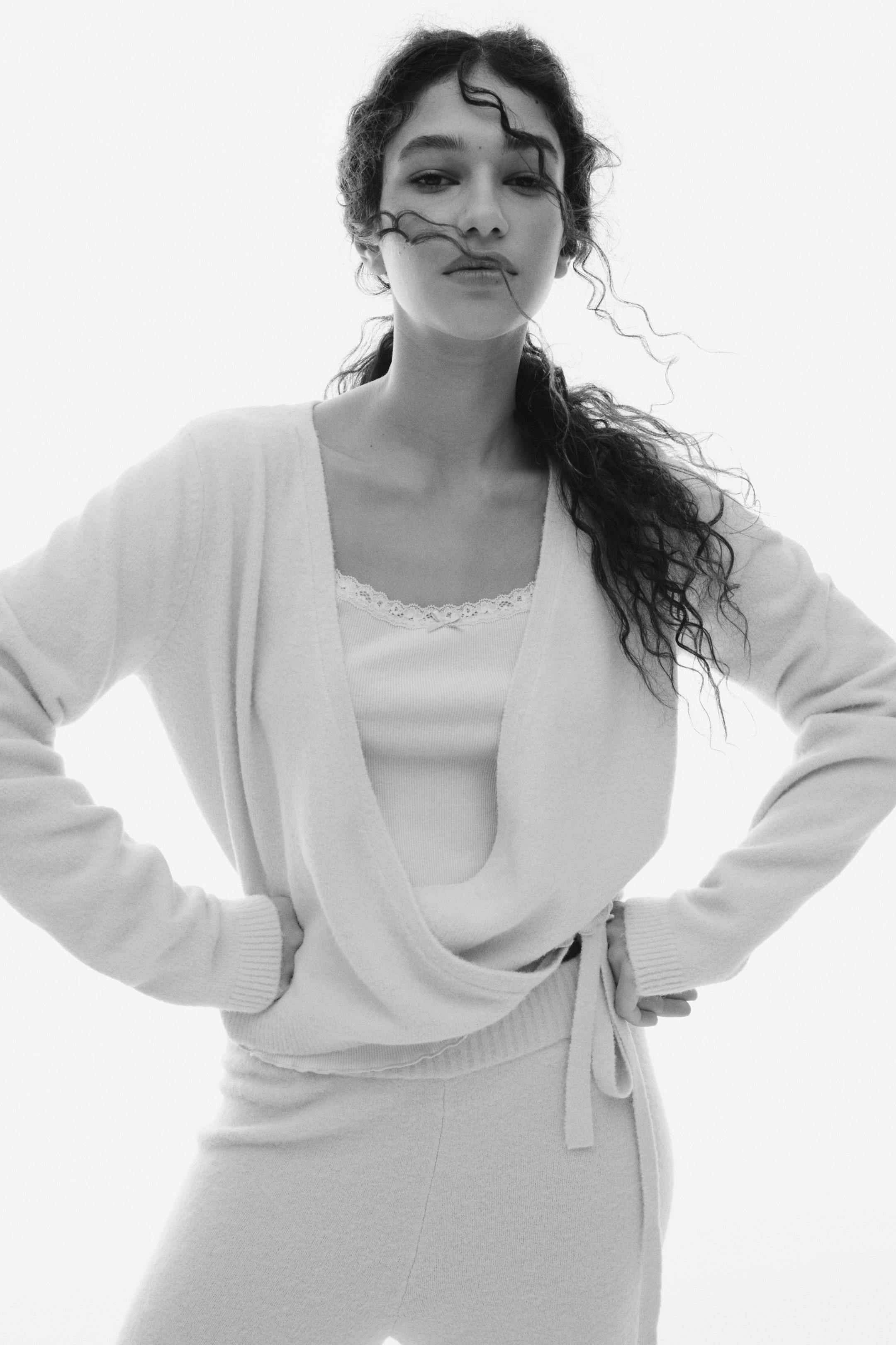 Visualizza immagine più grande: Cardigan incrociato in maglia sottile - Rosa cipria - DONNA | H&M IT 3