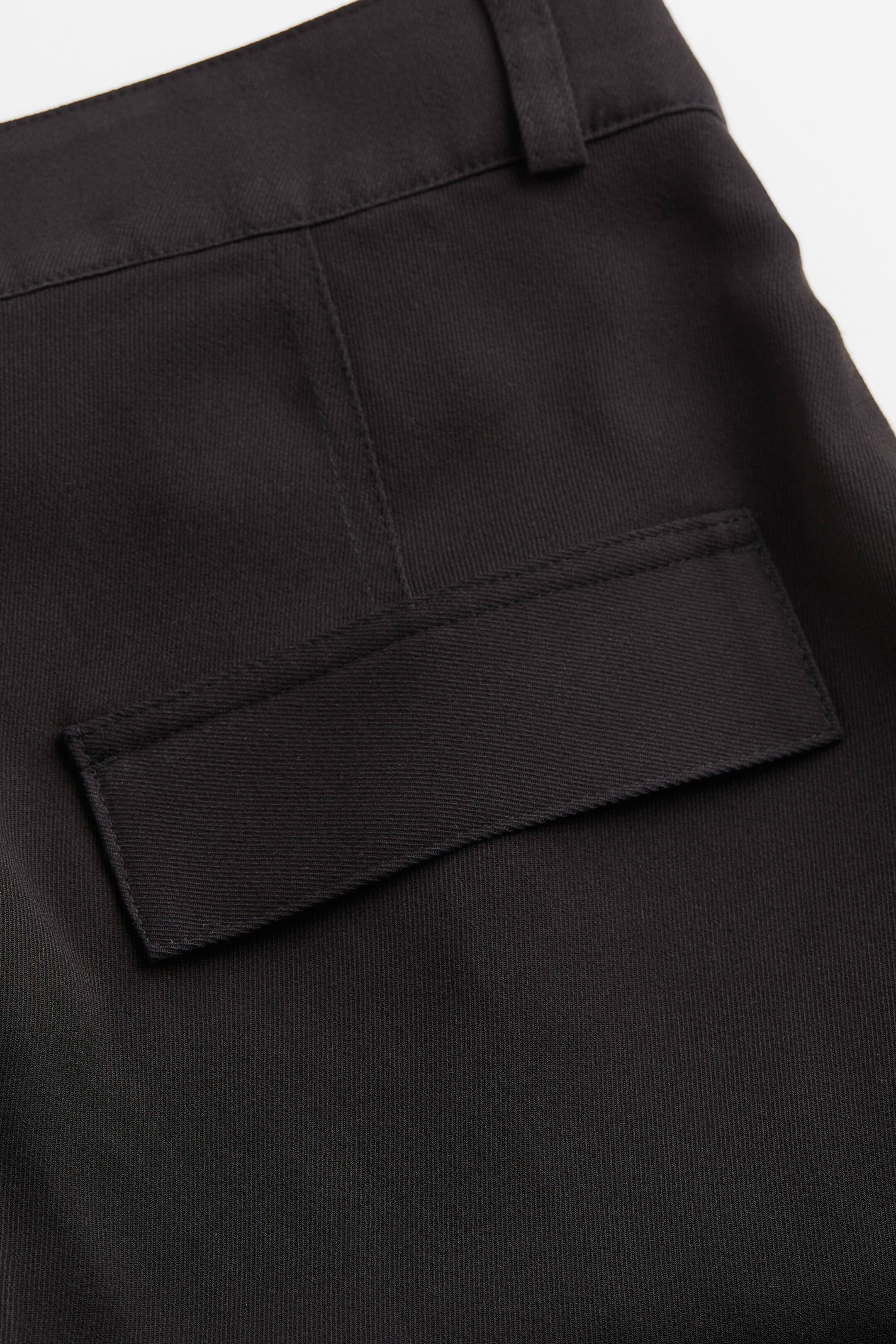 Twill utility trousers - Regular waist - Long - Black - Ladies | H&M GB