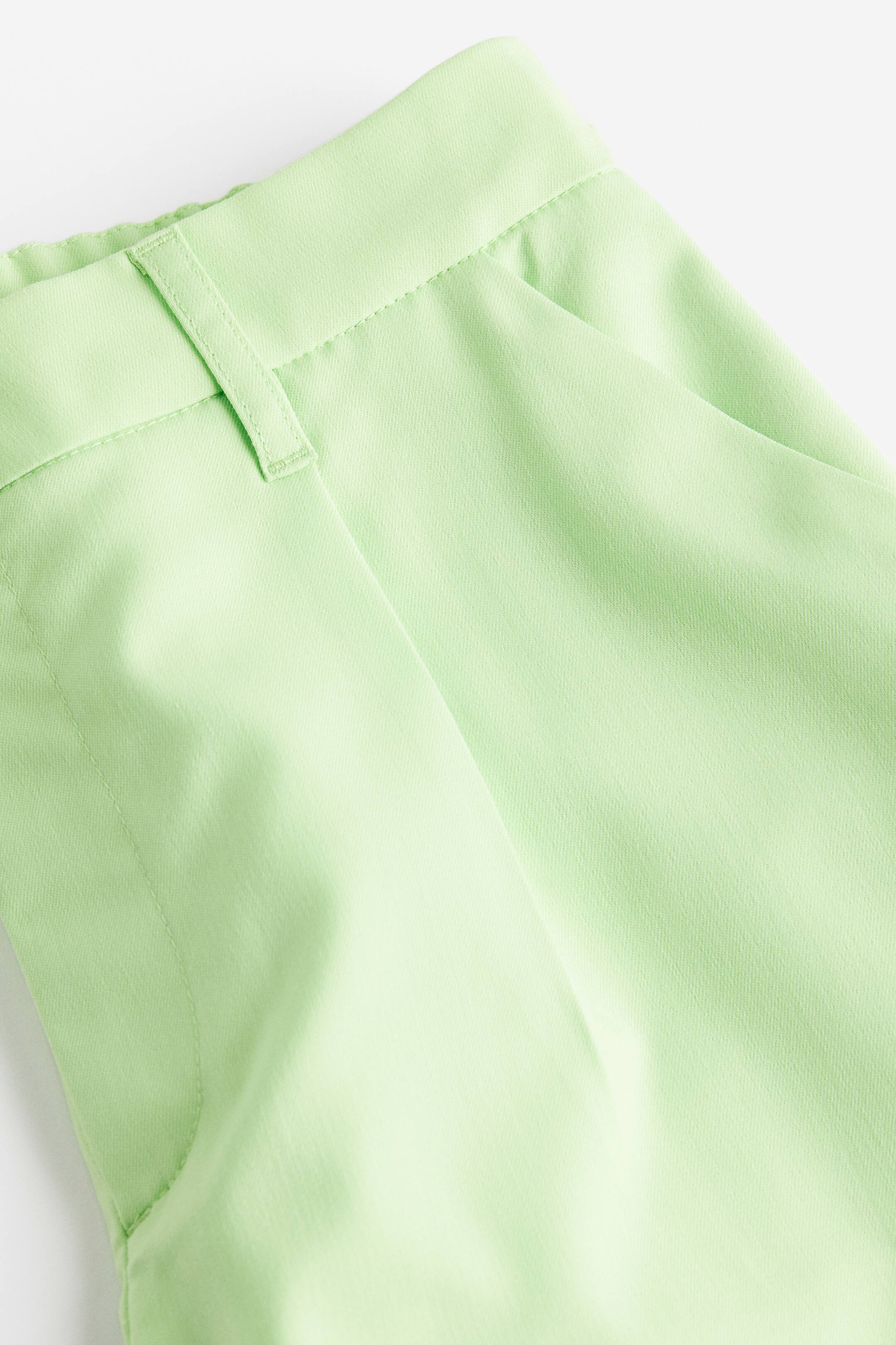 Größeres Bild ansehen: Elegante Hose - Hellgrün - Ladies | H&M DE 2