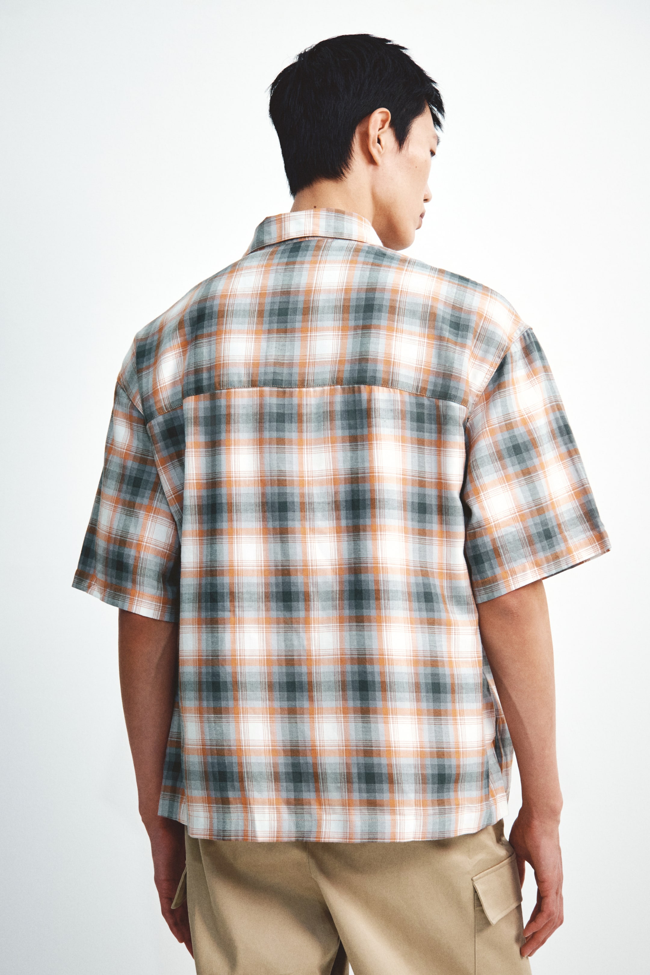 View larger image: Regular Fit Shirt - Dark grey/Checked - Men | H&M MY 3
