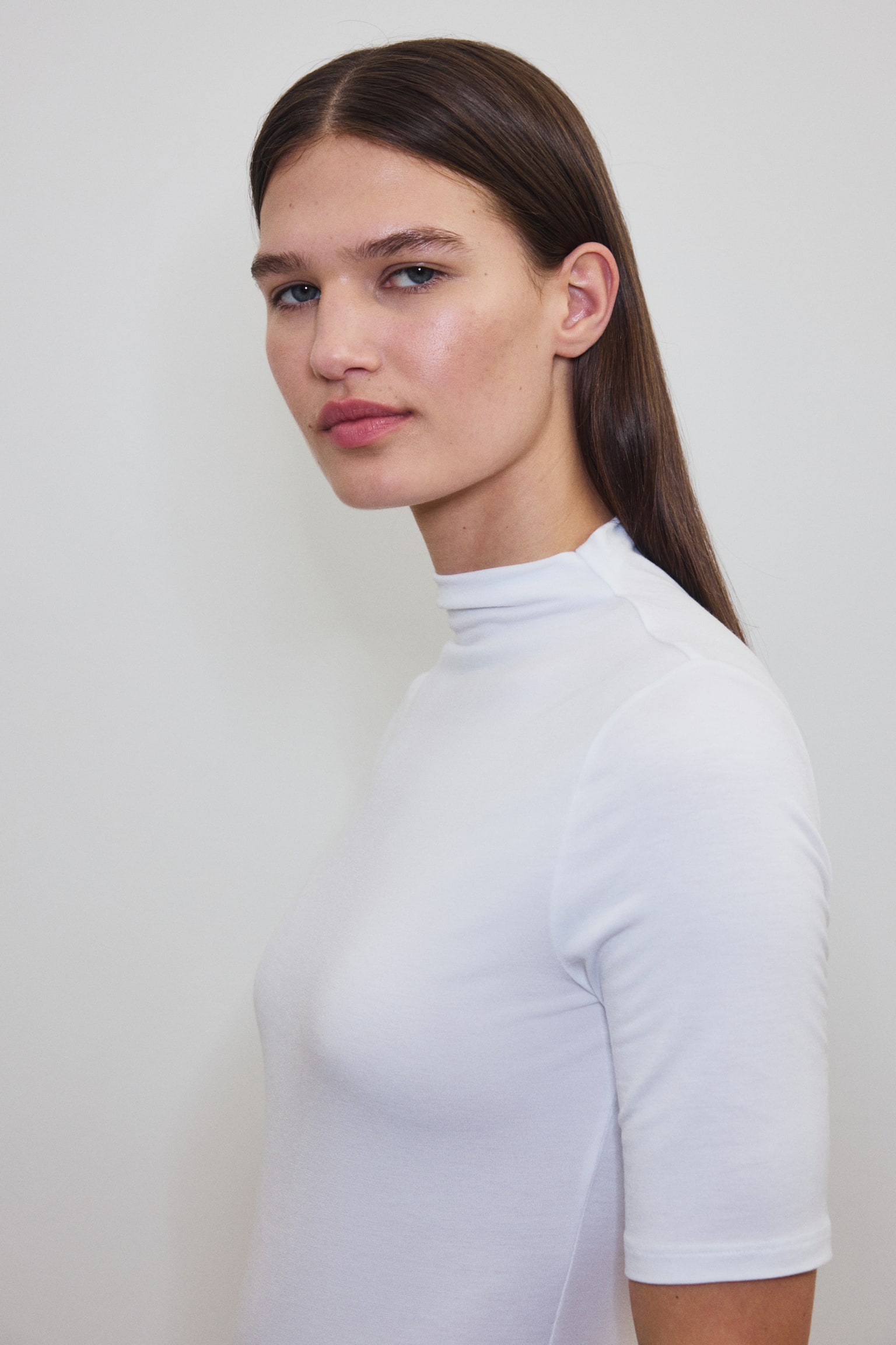 Футболка Warming Slim Fit із високим коміром - Білий/Чорний/Коричневий - 5